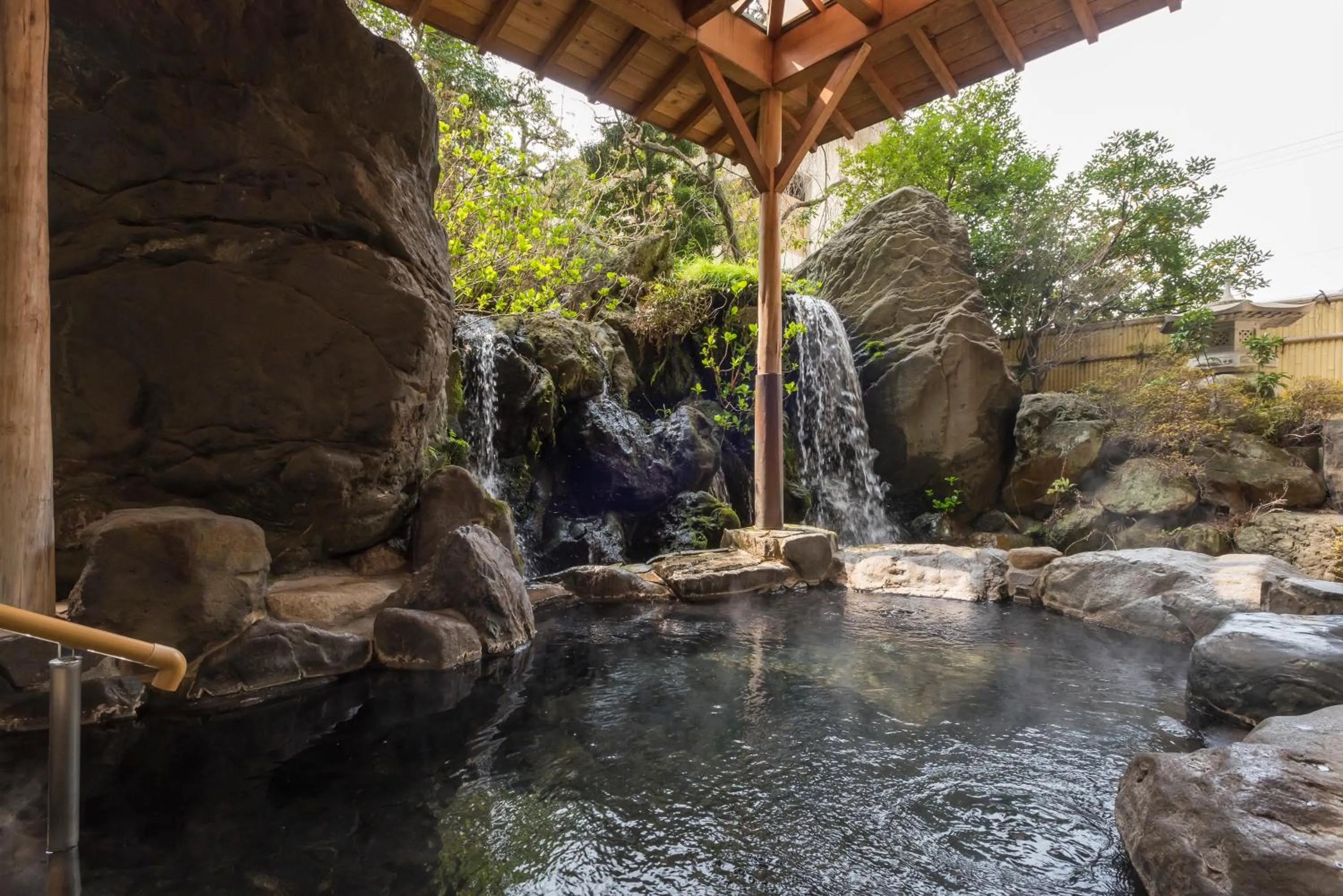 Hot Spring Bath in Awazuonsen Kitahachi