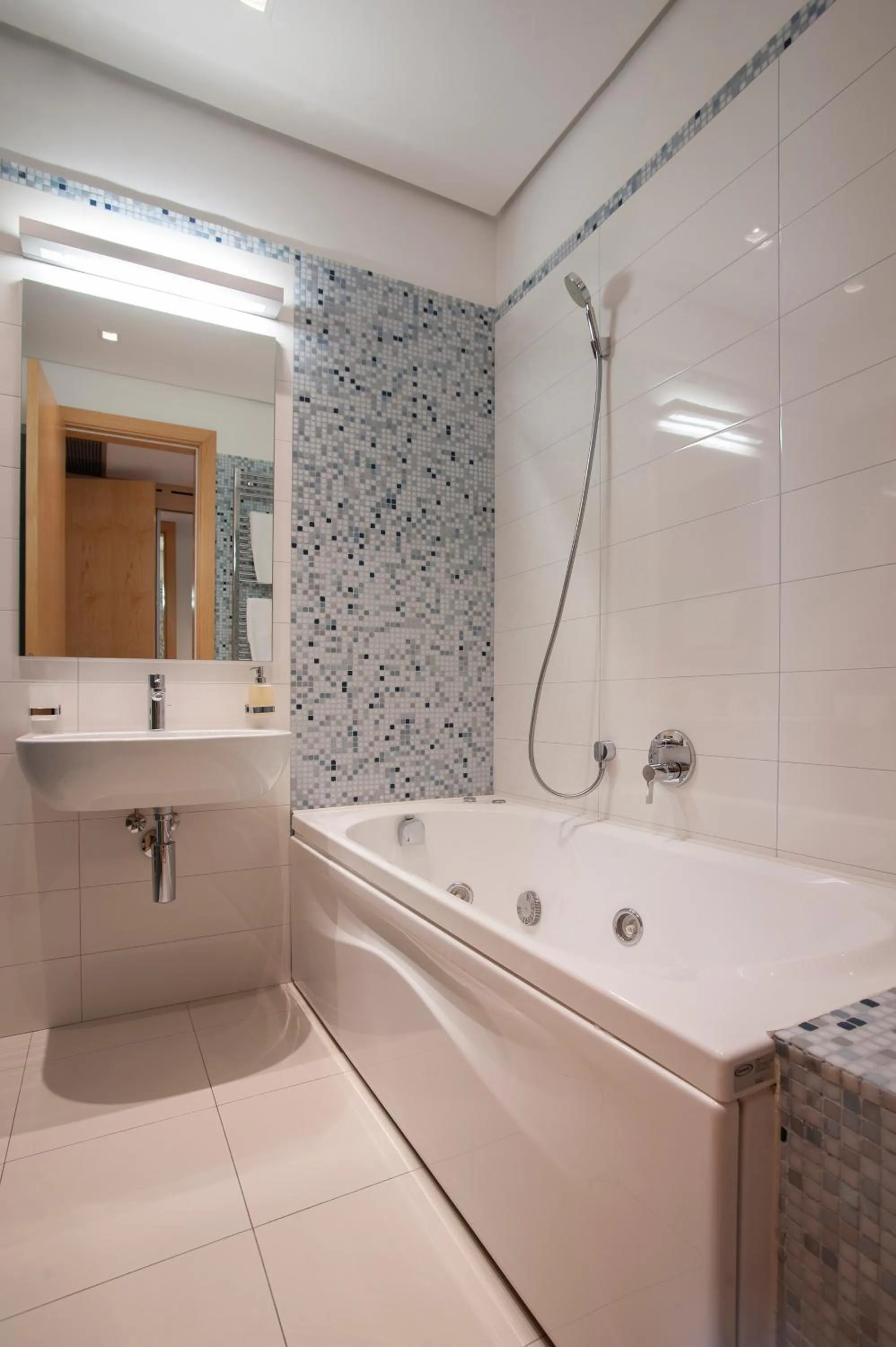 Alexandar Montenegro Luxury Suites & Spa