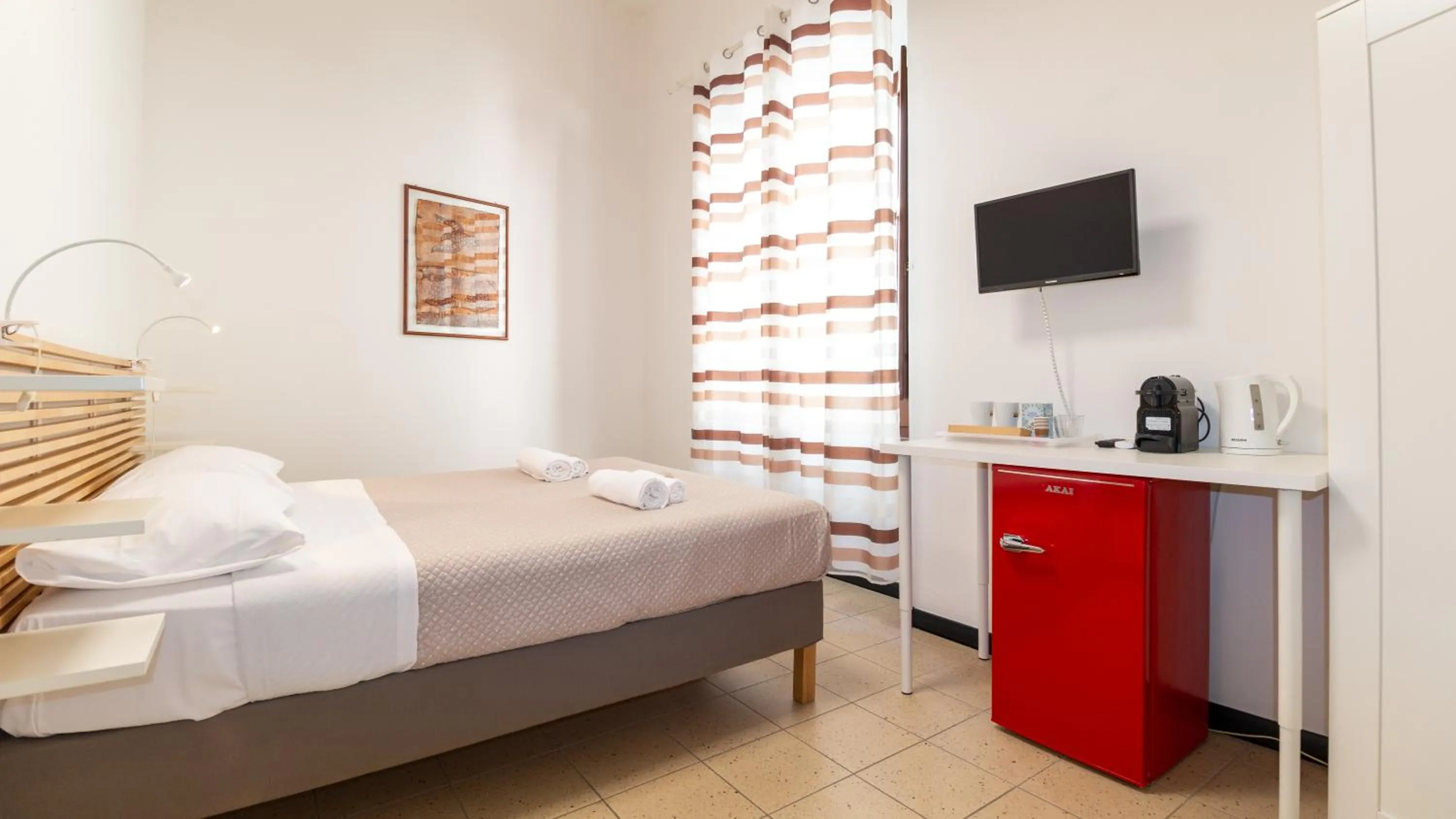 Bedroom, Bed in Affittacamere Juighissa Leonora