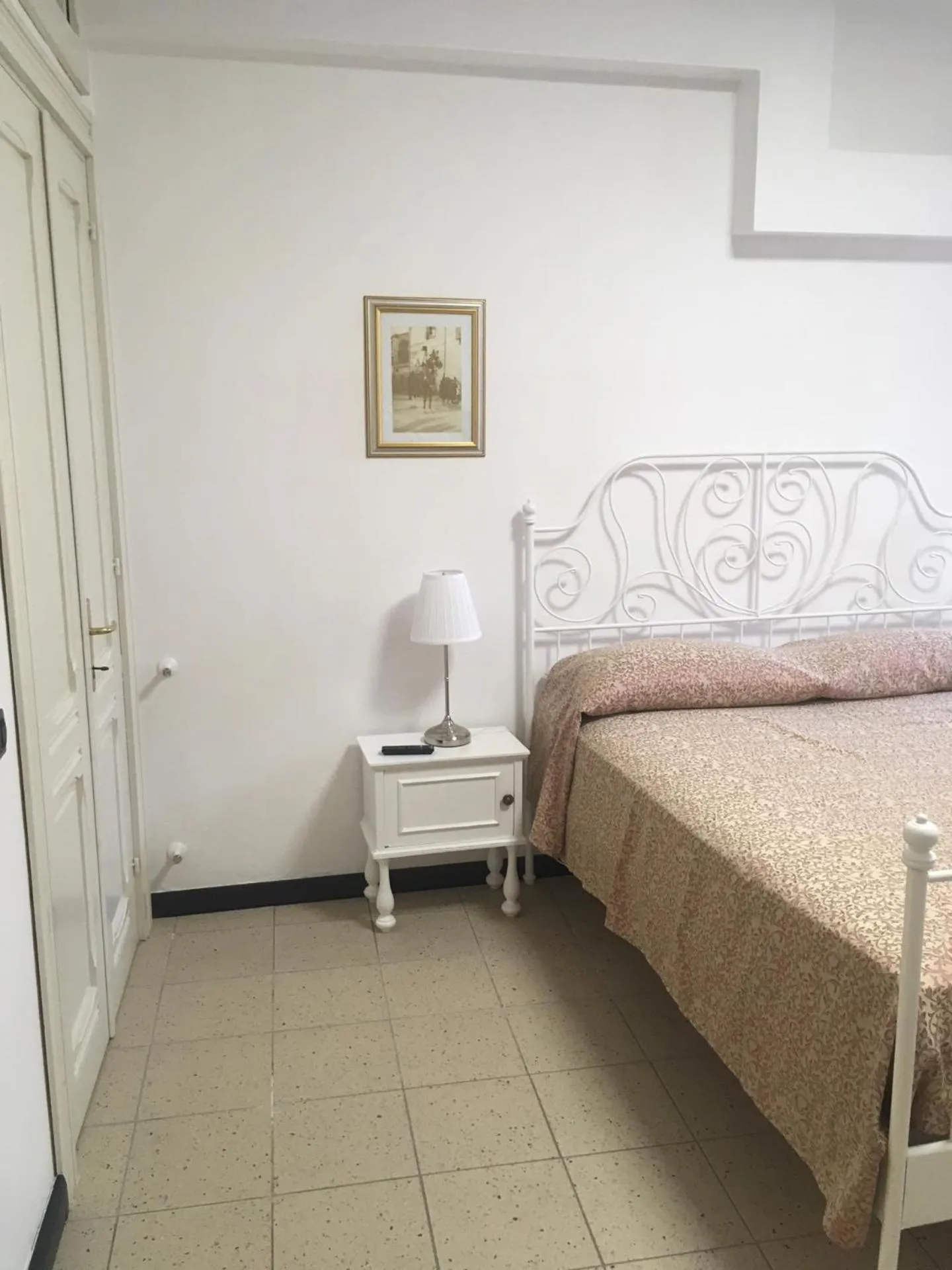 Photo of the whole room in B&B Juighissa Leonora