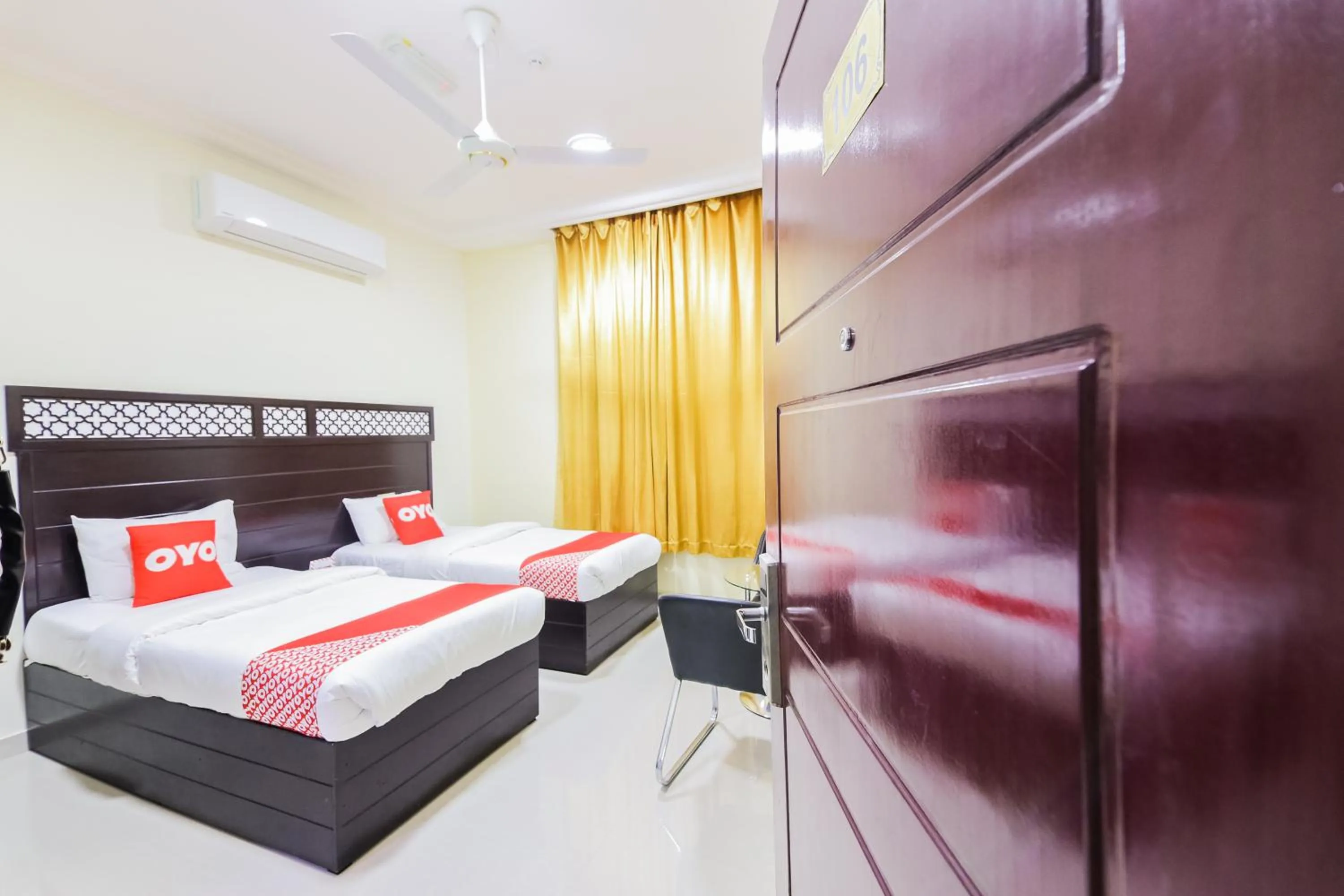 Photo of the whole room, Bed in Ras Al Hadd Waves Hotel