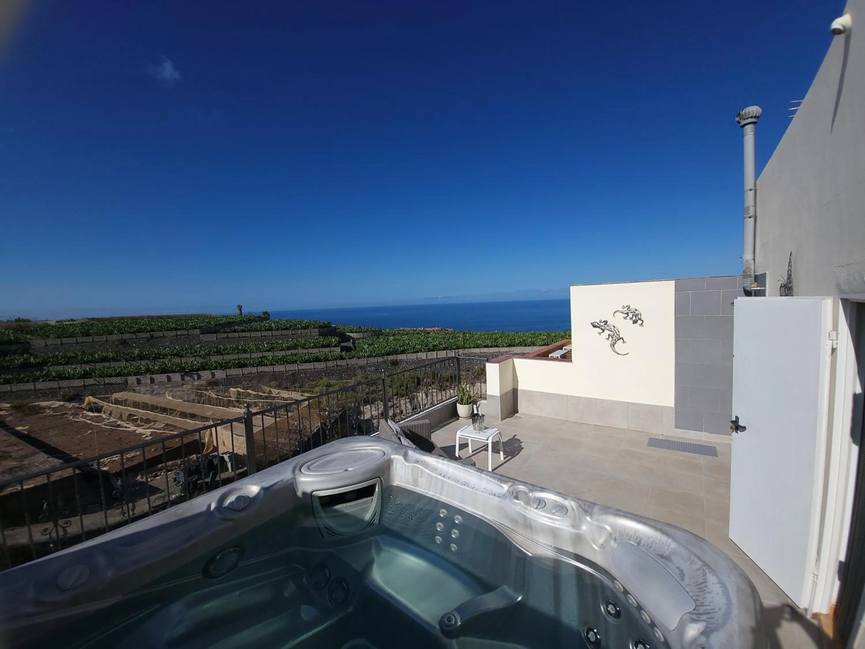 Hot Tub in Casa Mariposa