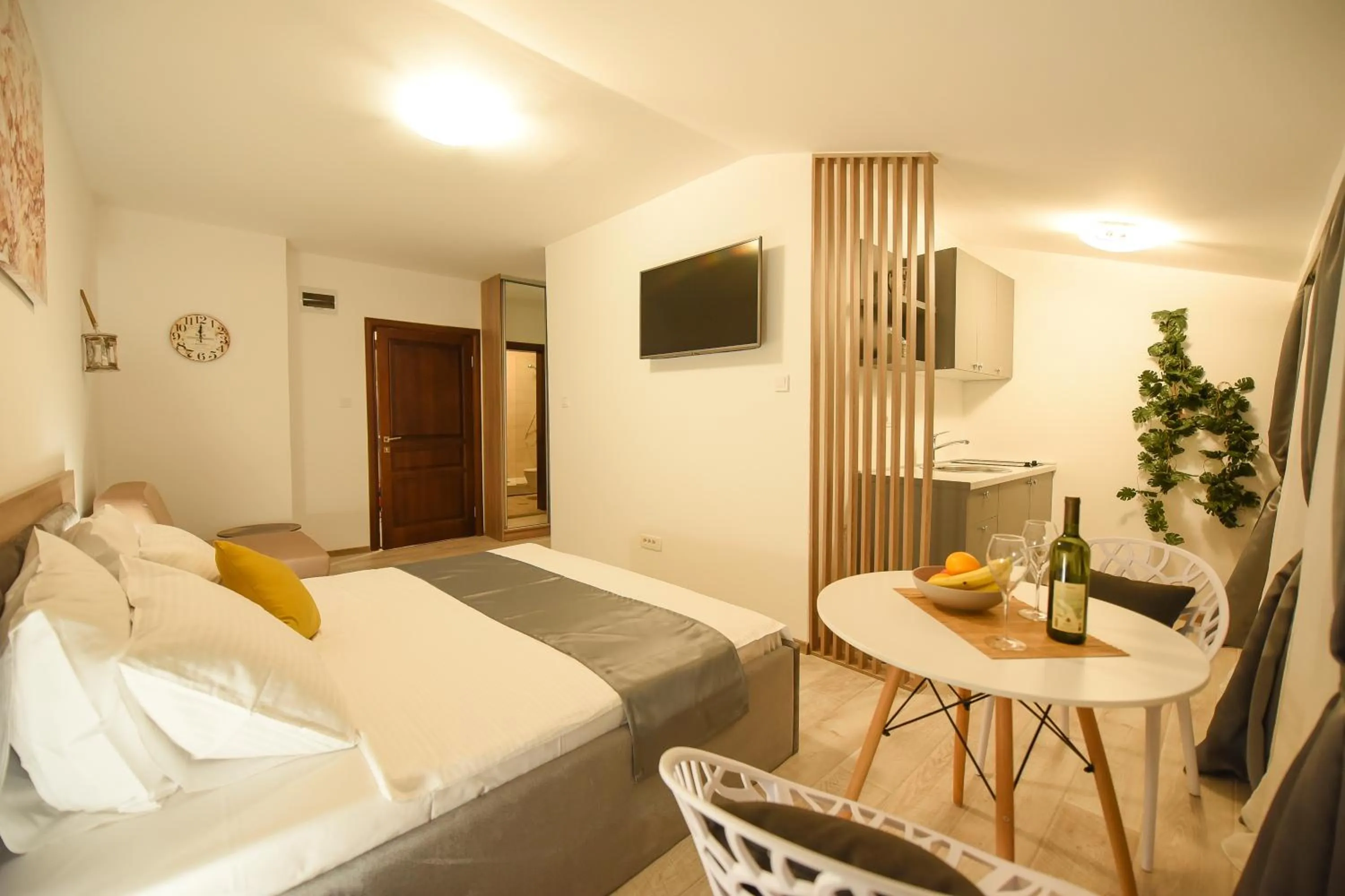 Photo of the whole room, Bed in Korzo apartmani