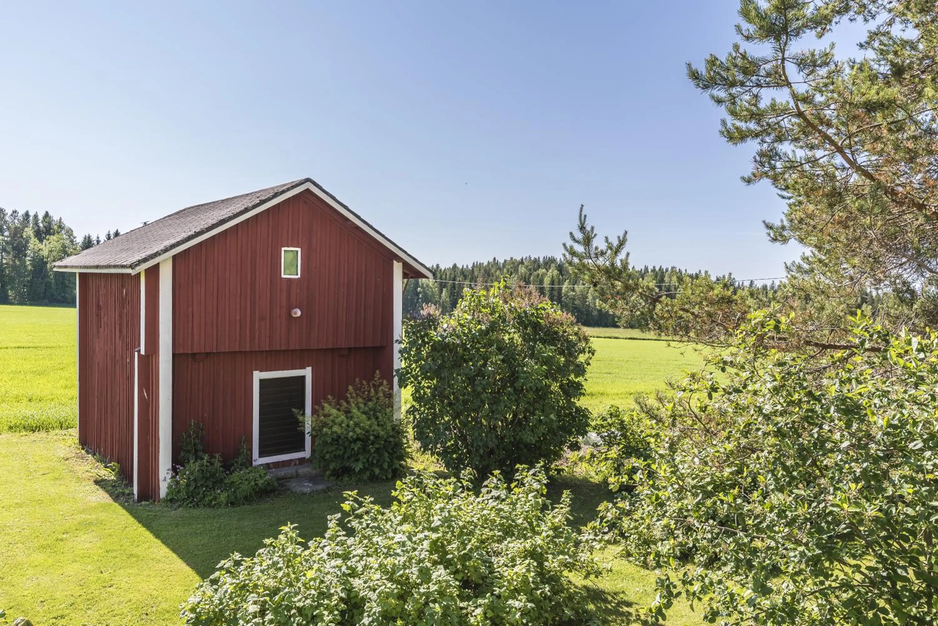 Garden view in Hyvölän Talo