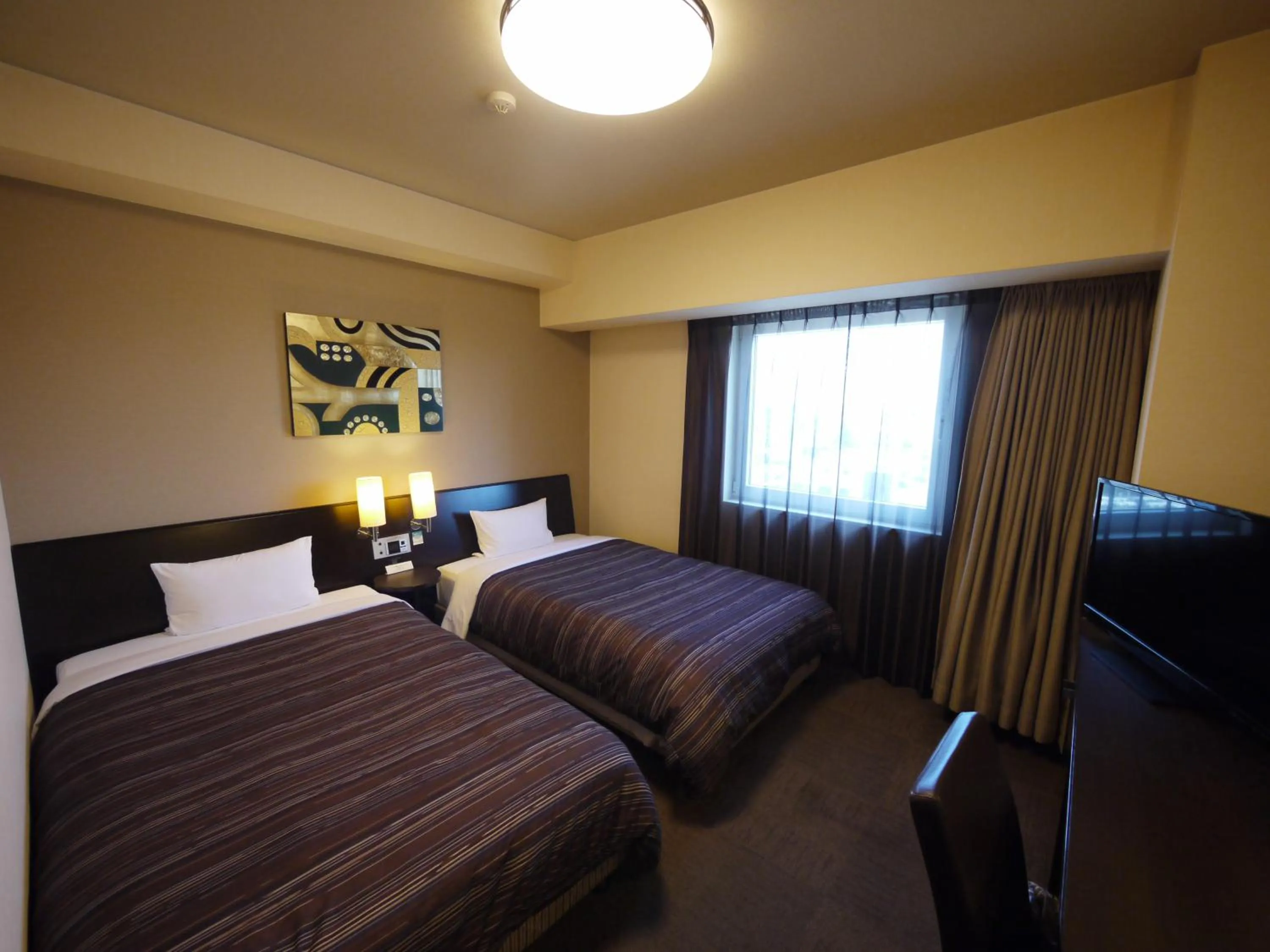 Bedroom, Bed in Hotel Route-Inn Mito Kencho-mae