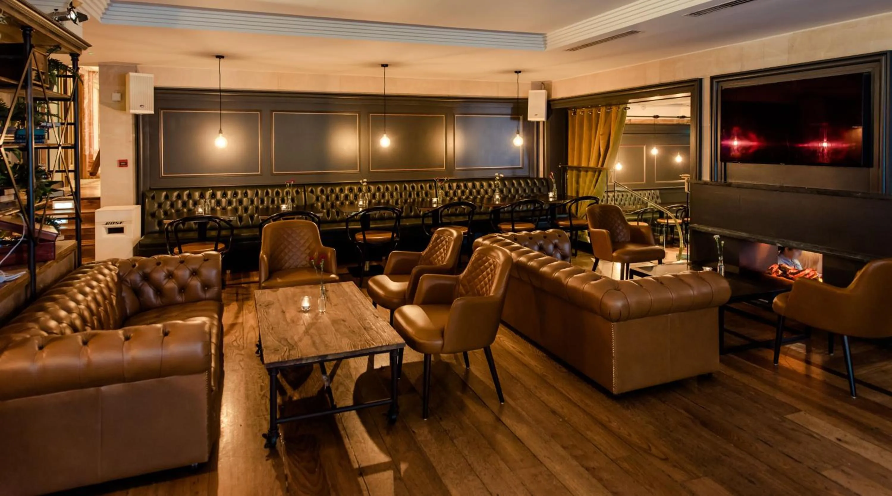 Nightclub / DJ in Killarney Plaza Hotel & Spa