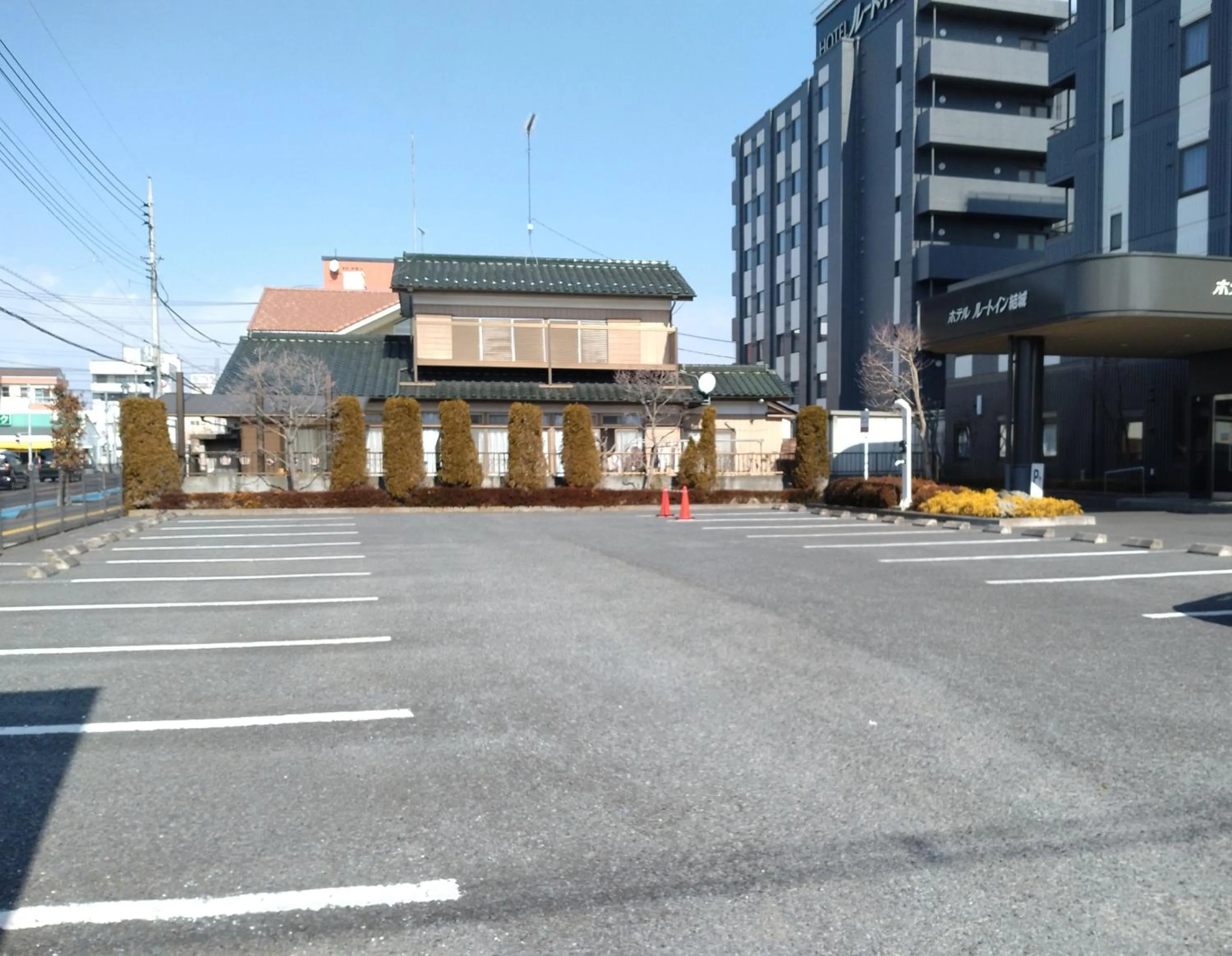 Parking in Hotel Route-Inn Yuki