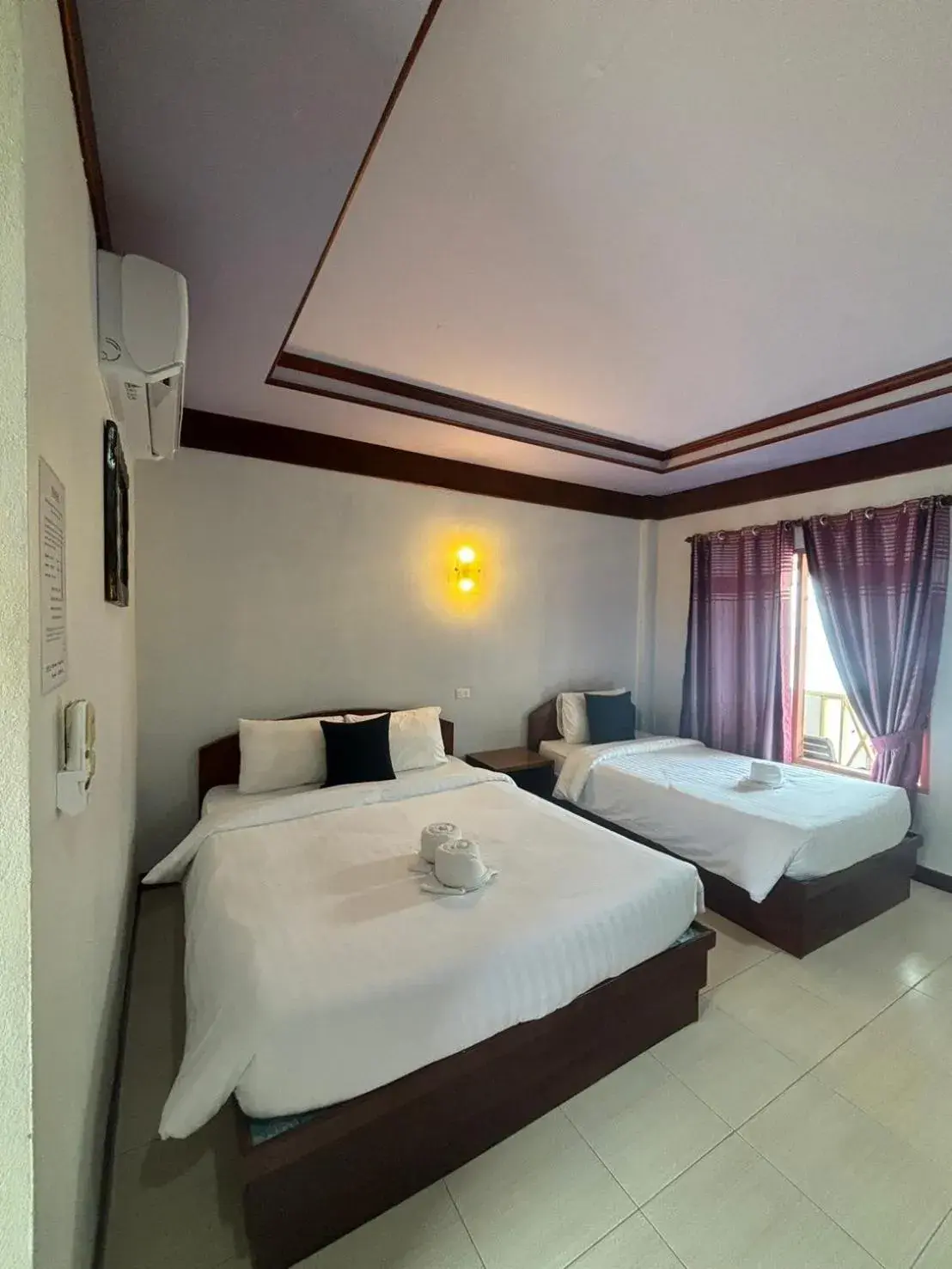 Triple Room in Rin Bay View Resort Triple Room in Rin Bay View Resort