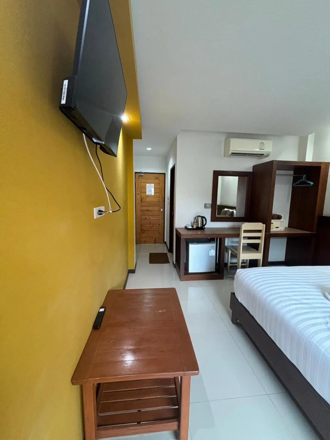 Area and facilities, Bed in Rin Bay View Resort