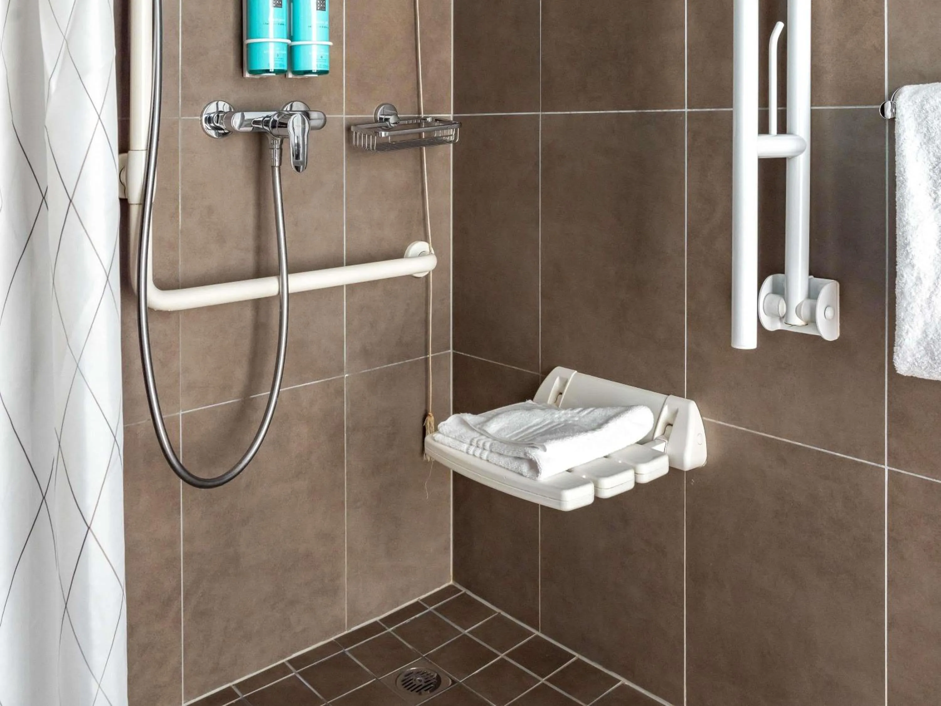 Bedroom in Novotel Lugano Paradiso