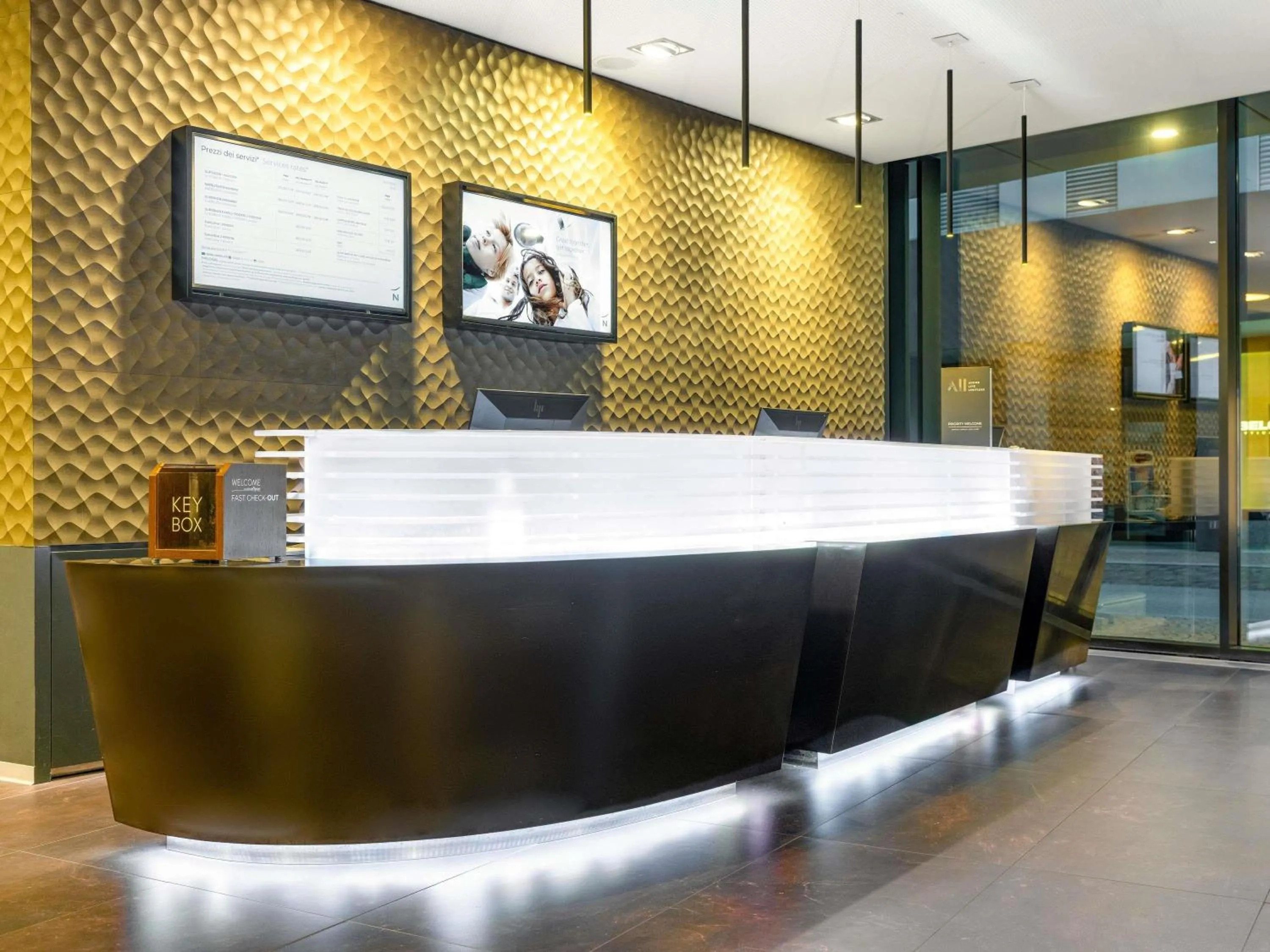 Property building in Novotel Lugano Paradiso