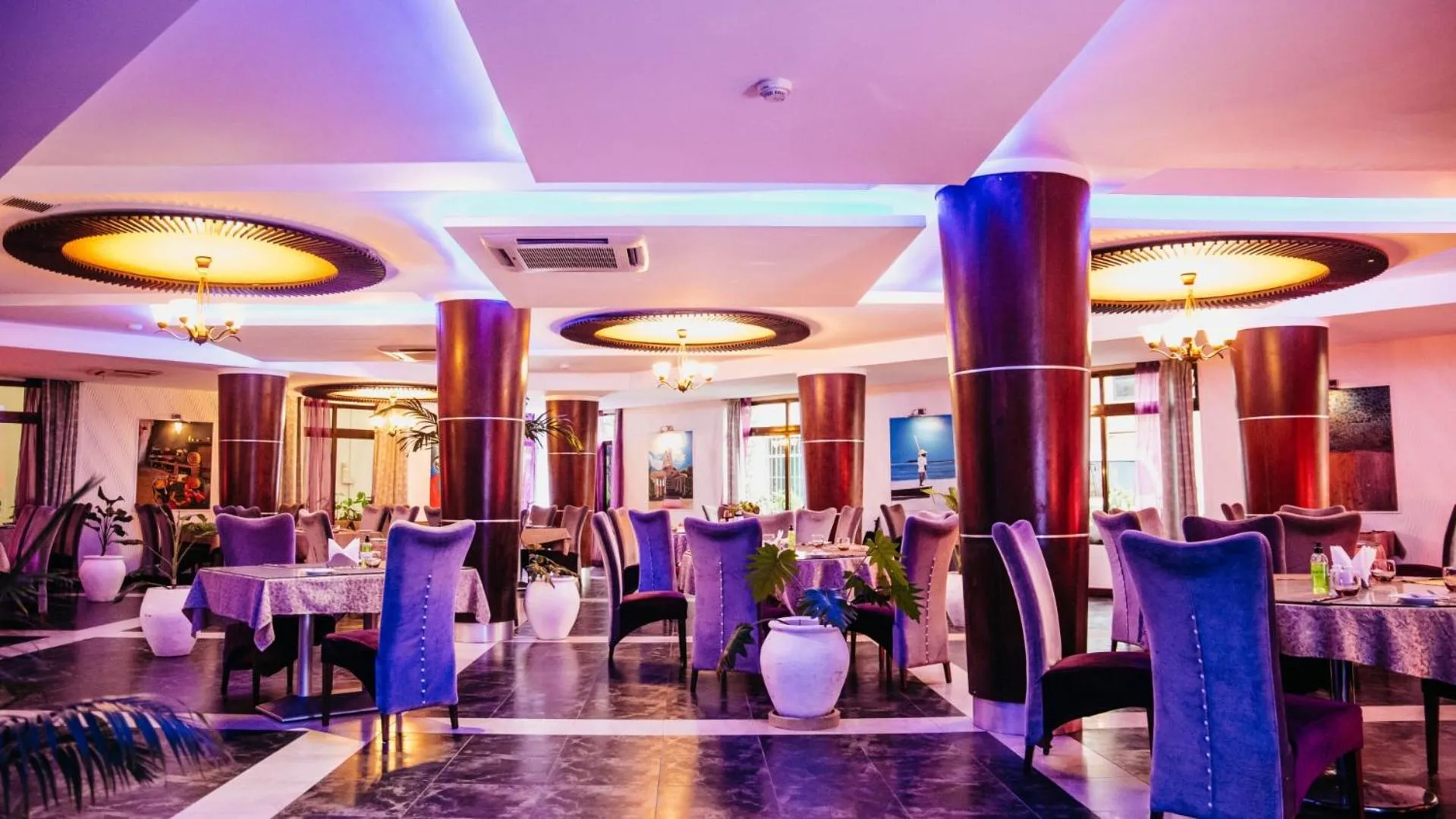 Dining area in Peninsula Hotel Dar Es Salaam