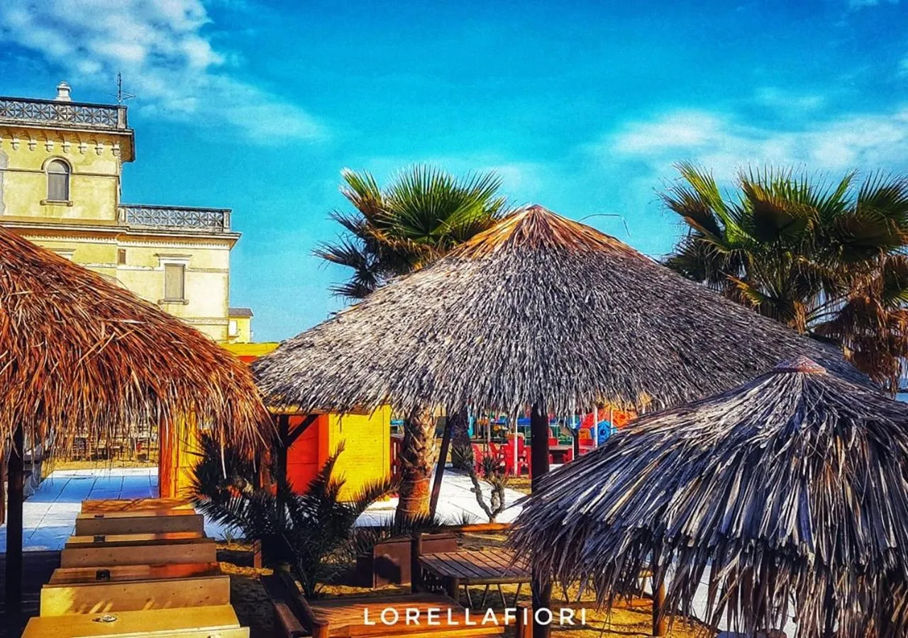 Beach in Residence Cima