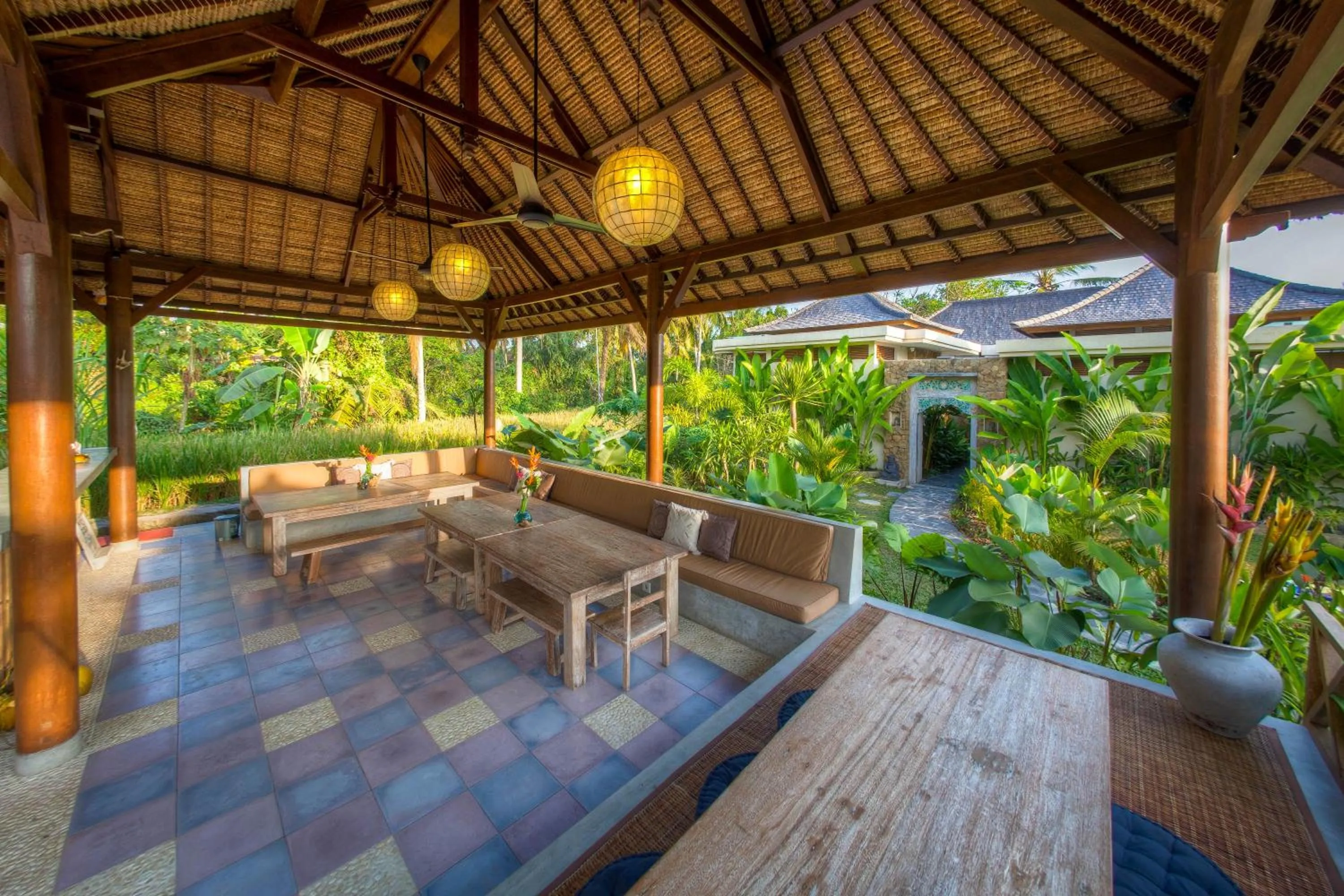 Restaurant/places to eat in The Shala Bali