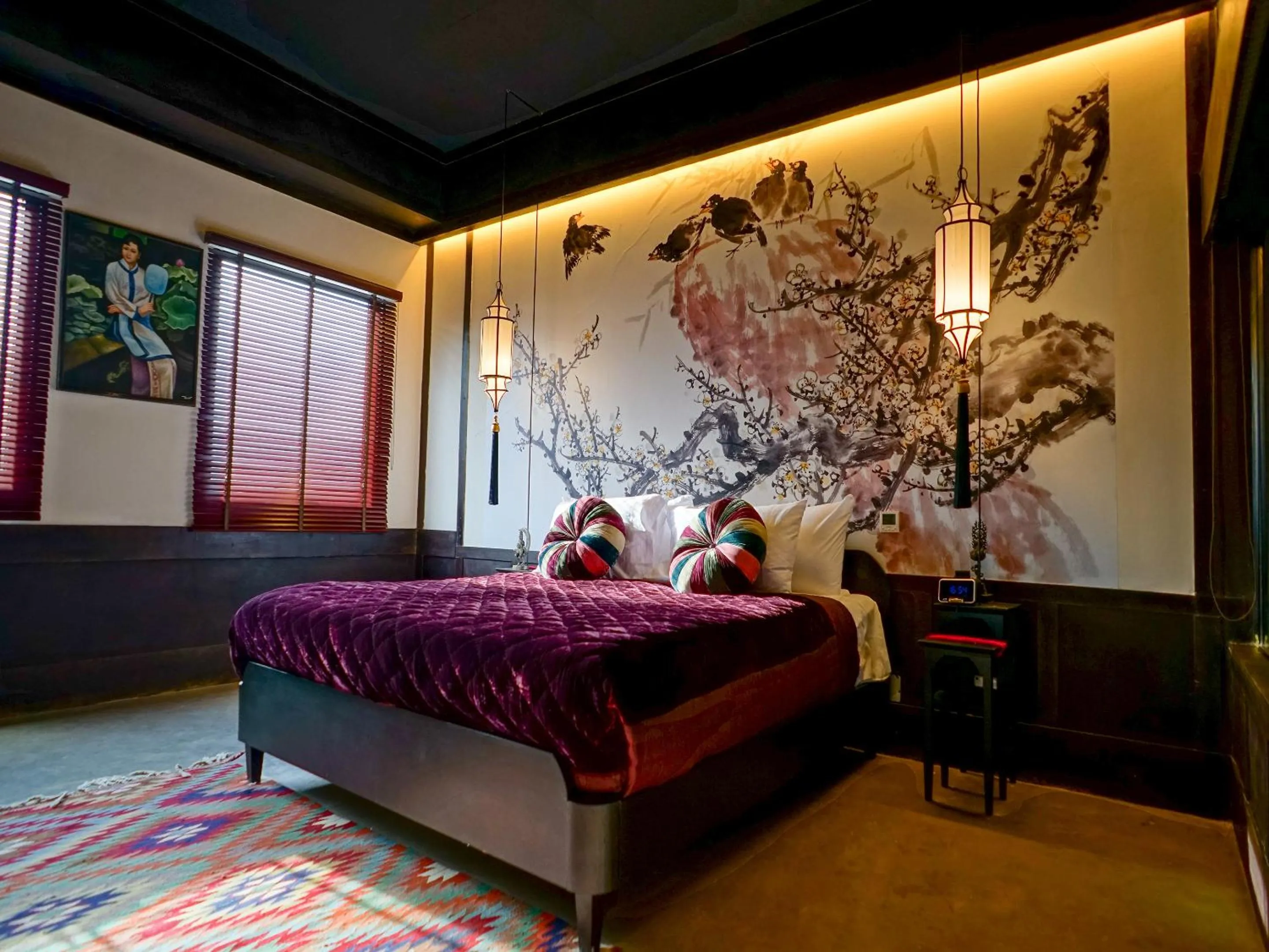 Bed in Lao Poet Hotel