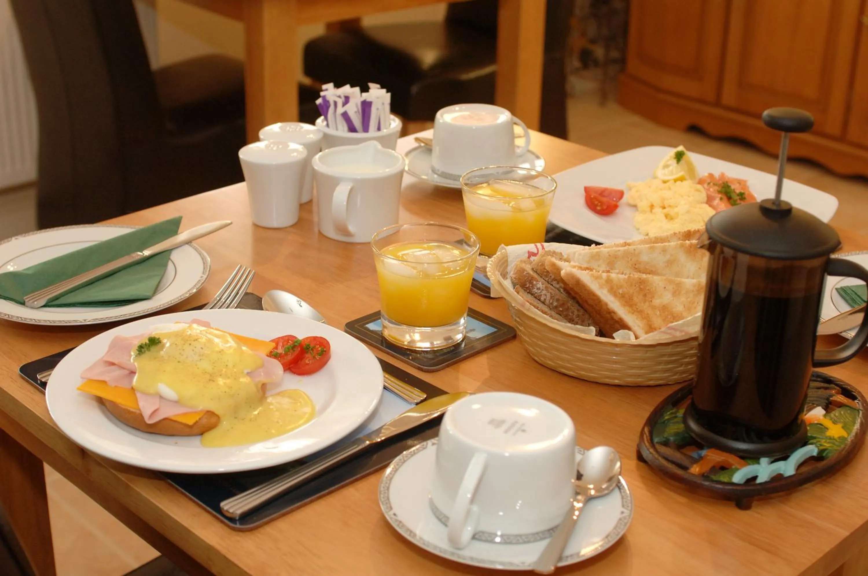 Food in Avlon House Bed and Breakfast