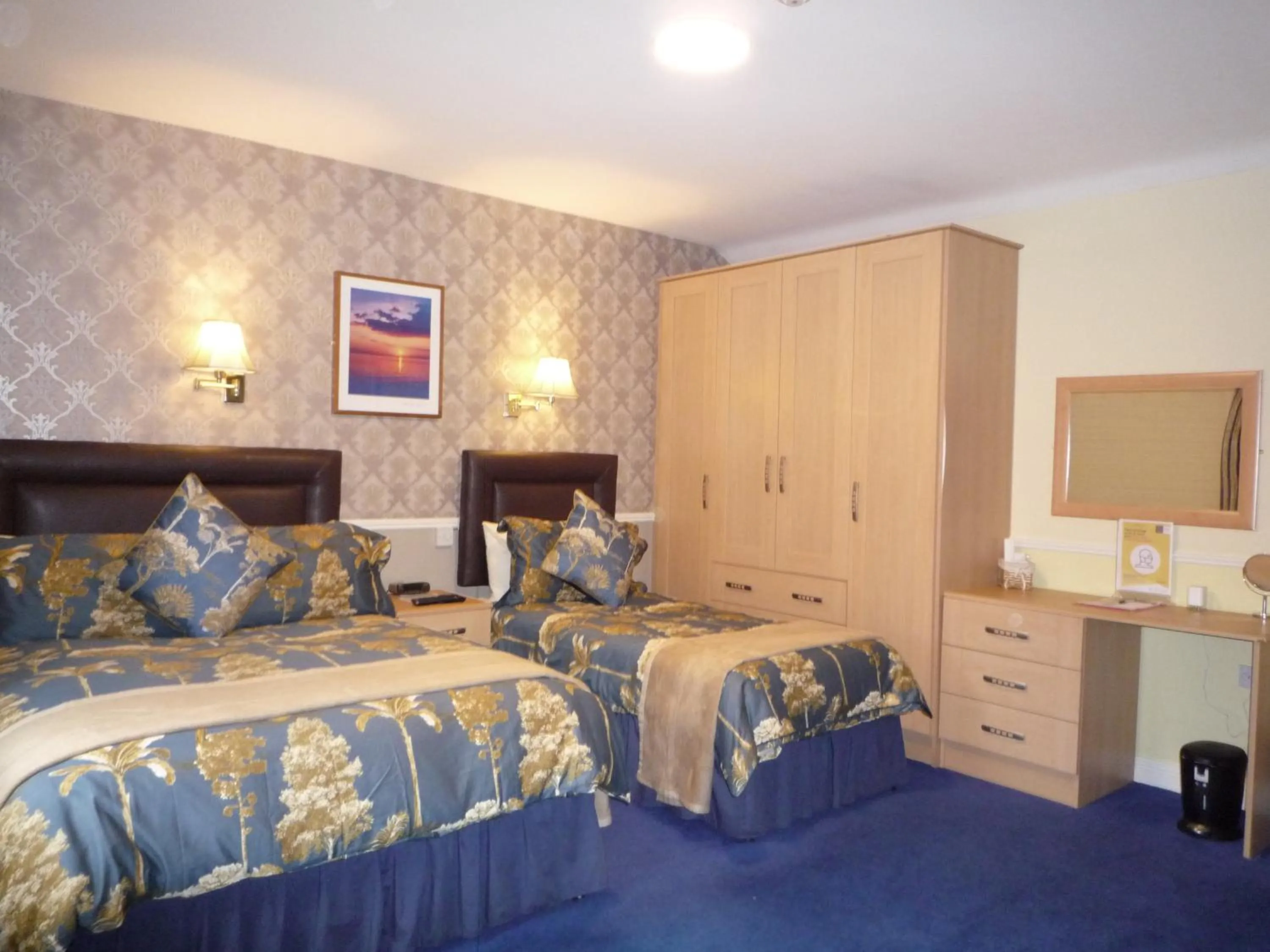 Bedroom, Bed in Avlon House Bed and Breakfast