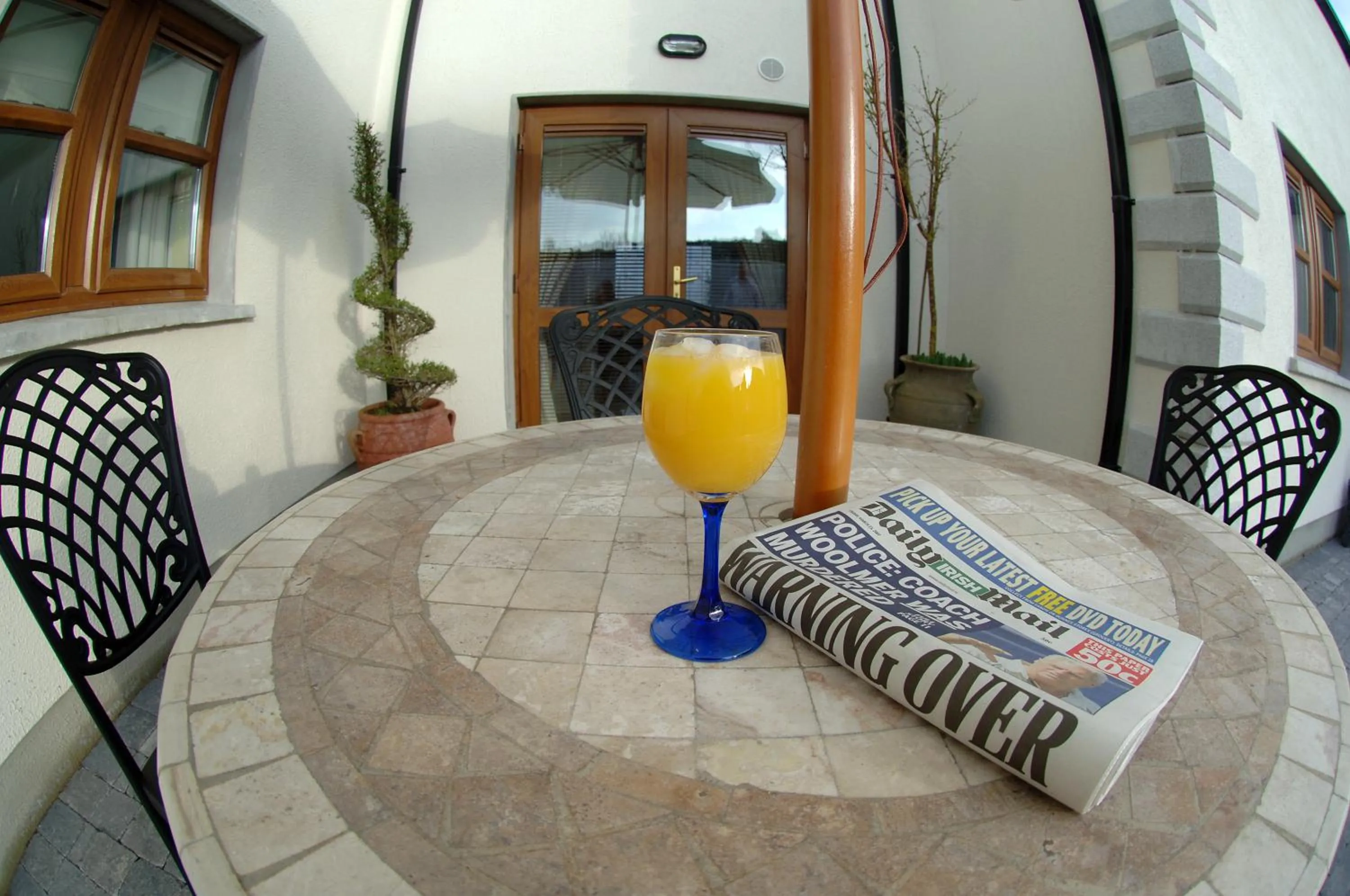 Patio in Avlon House Bed and Breakfast
