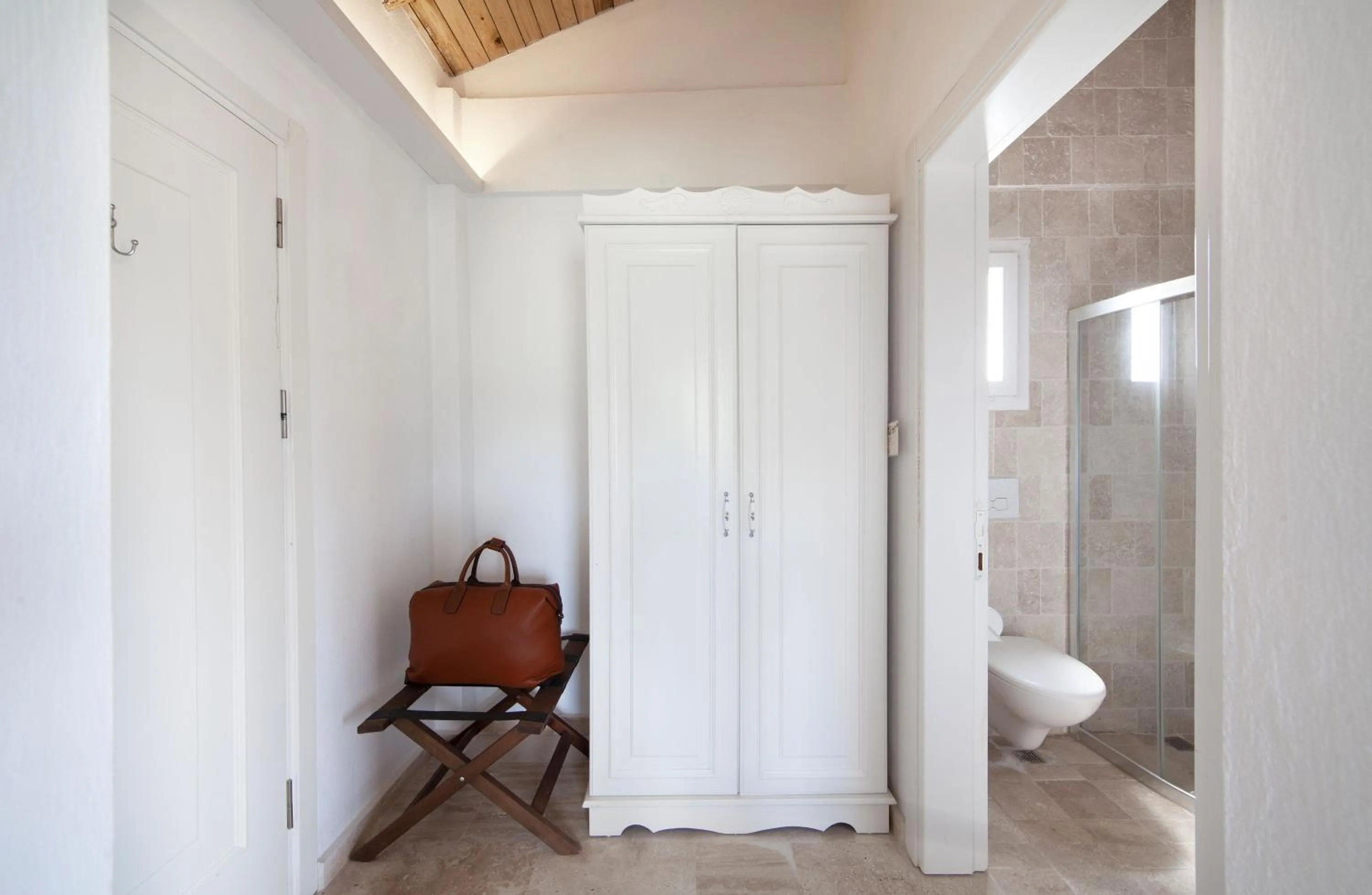 Bathroom in VINIFERA VINEYARDS HOTEL