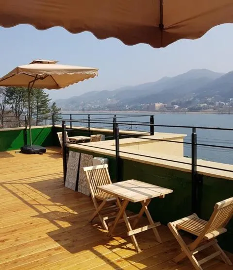 Namyangju Bukhangang dolcecasa hotel