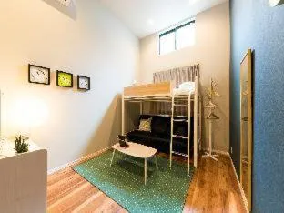 Bed in TRIP POD TSUMASHOJI