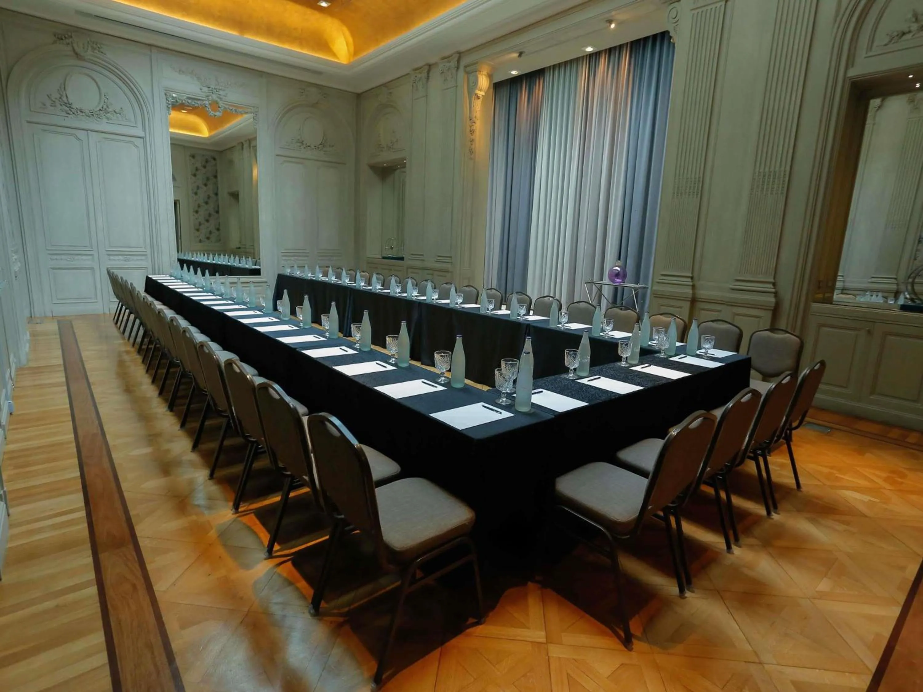 Meeting/conference room in Palladio Hotel Buenos Aires - MGallery Collection