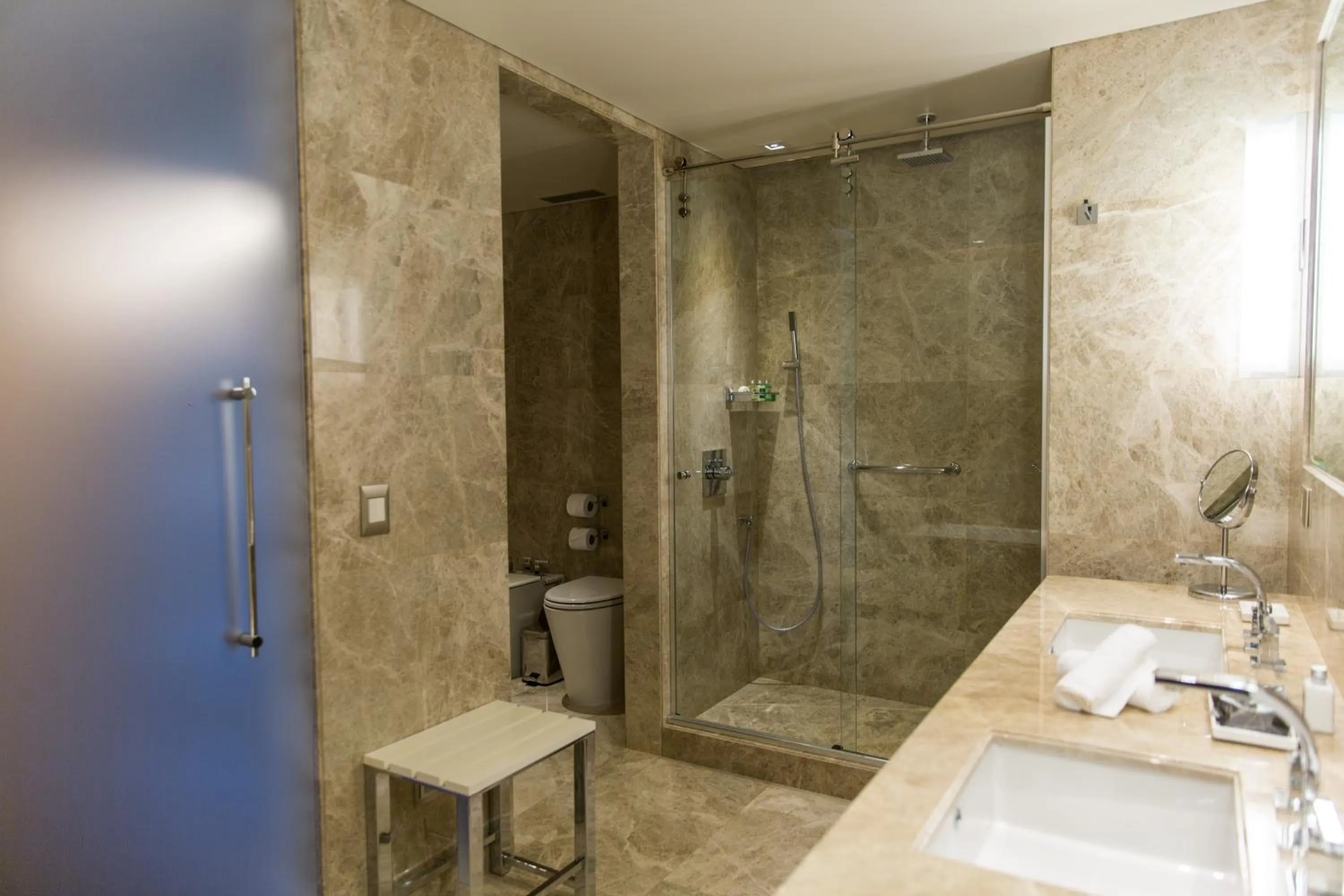 Shower in Palladio Hotel Buenos Aires - MGallery Collection