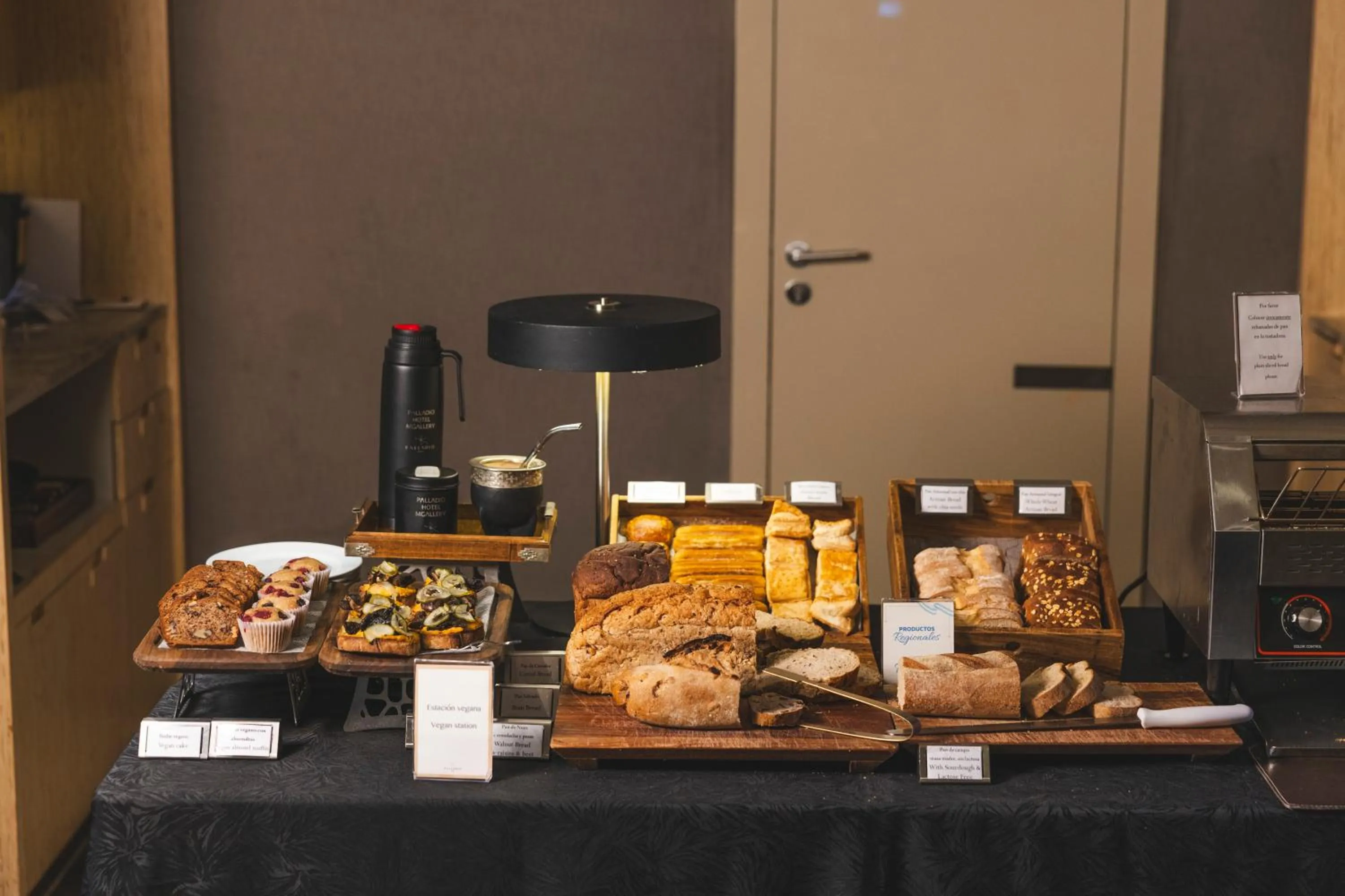 Food and drinks in Palladio Hotel Buenos Aires - MGallery Collection