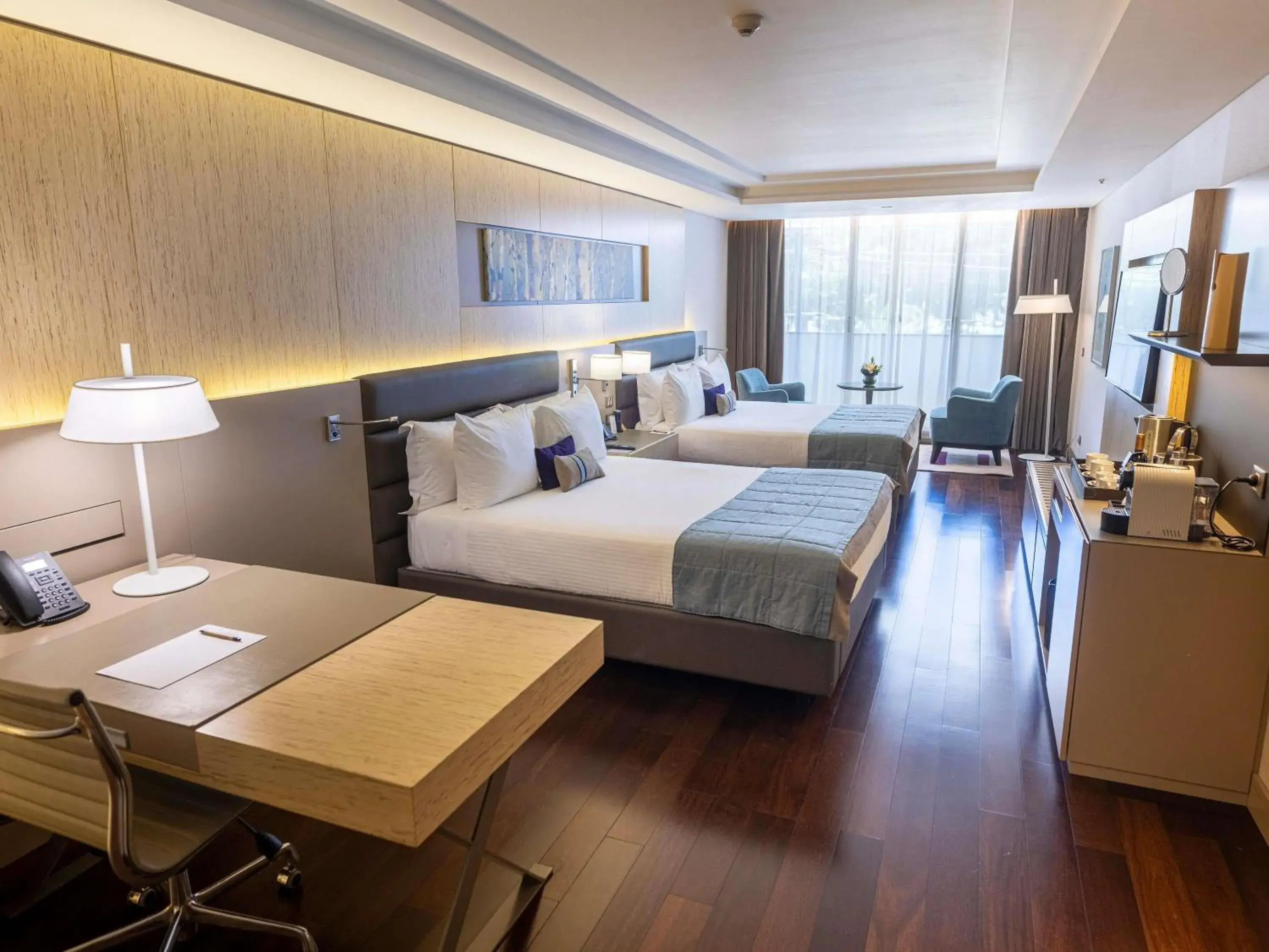 Deluxe Queen Suite with Park View - Mobility Accessible in Palladio Hotel Buenos Aires - MGallery Collection Deluxe Queen Suite with Park View - Mobility Accessible in Palladio Hotel Buenos Aires - MGallery Collection