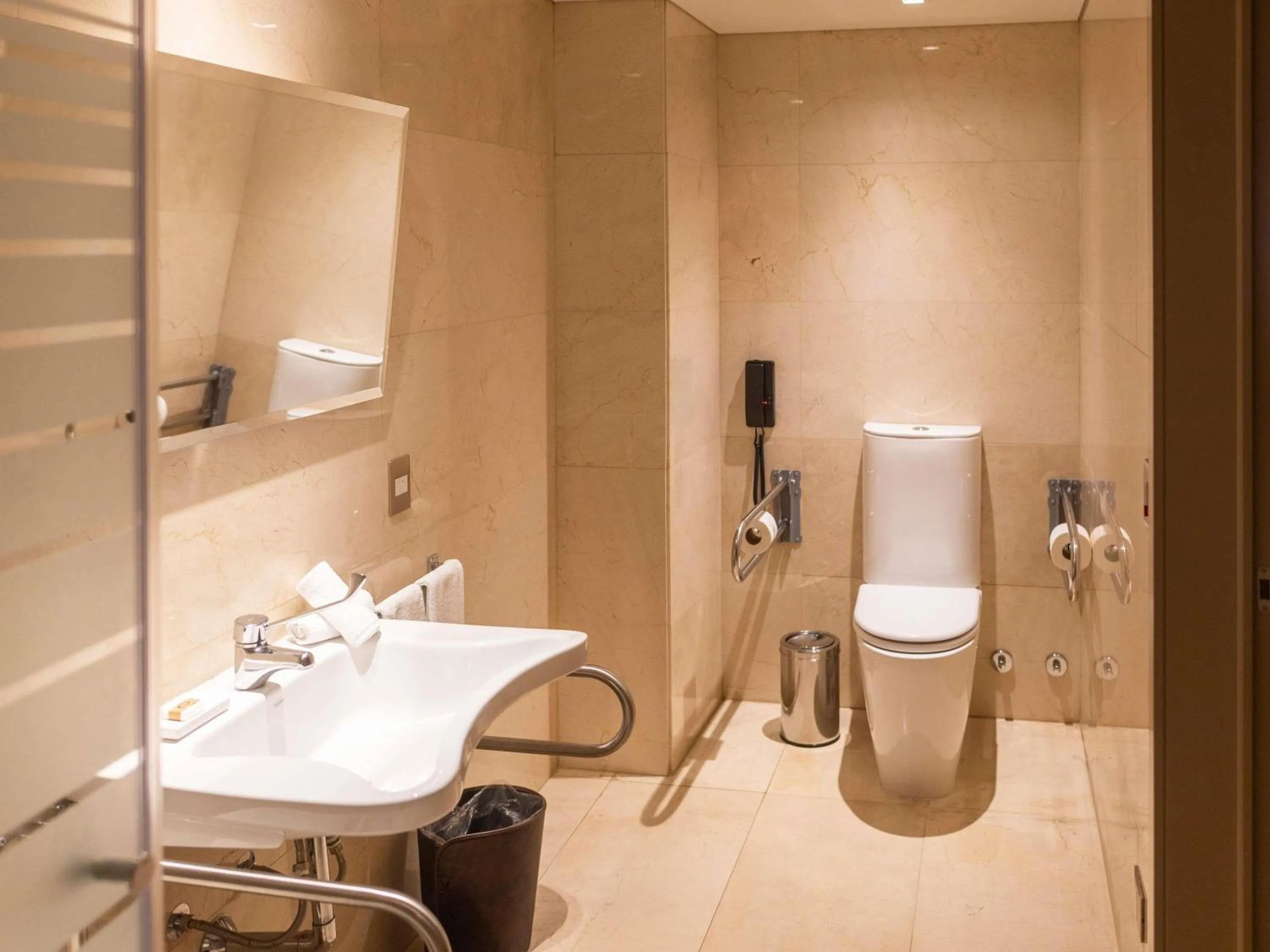 Bedroom in Palladio Hotel Buenos Aires - MGallery Collection