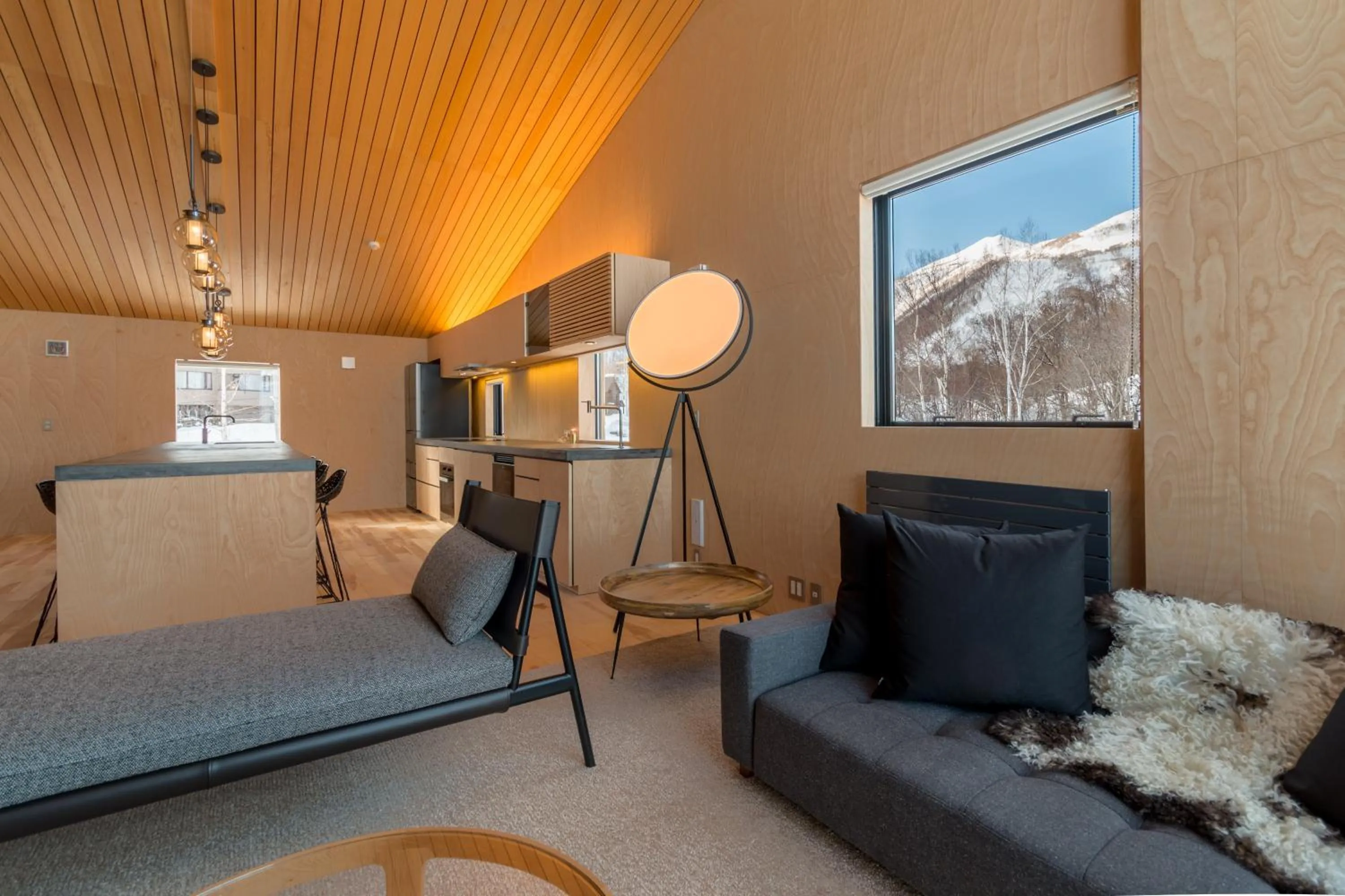 Living room in Foxwood E by H2 Life