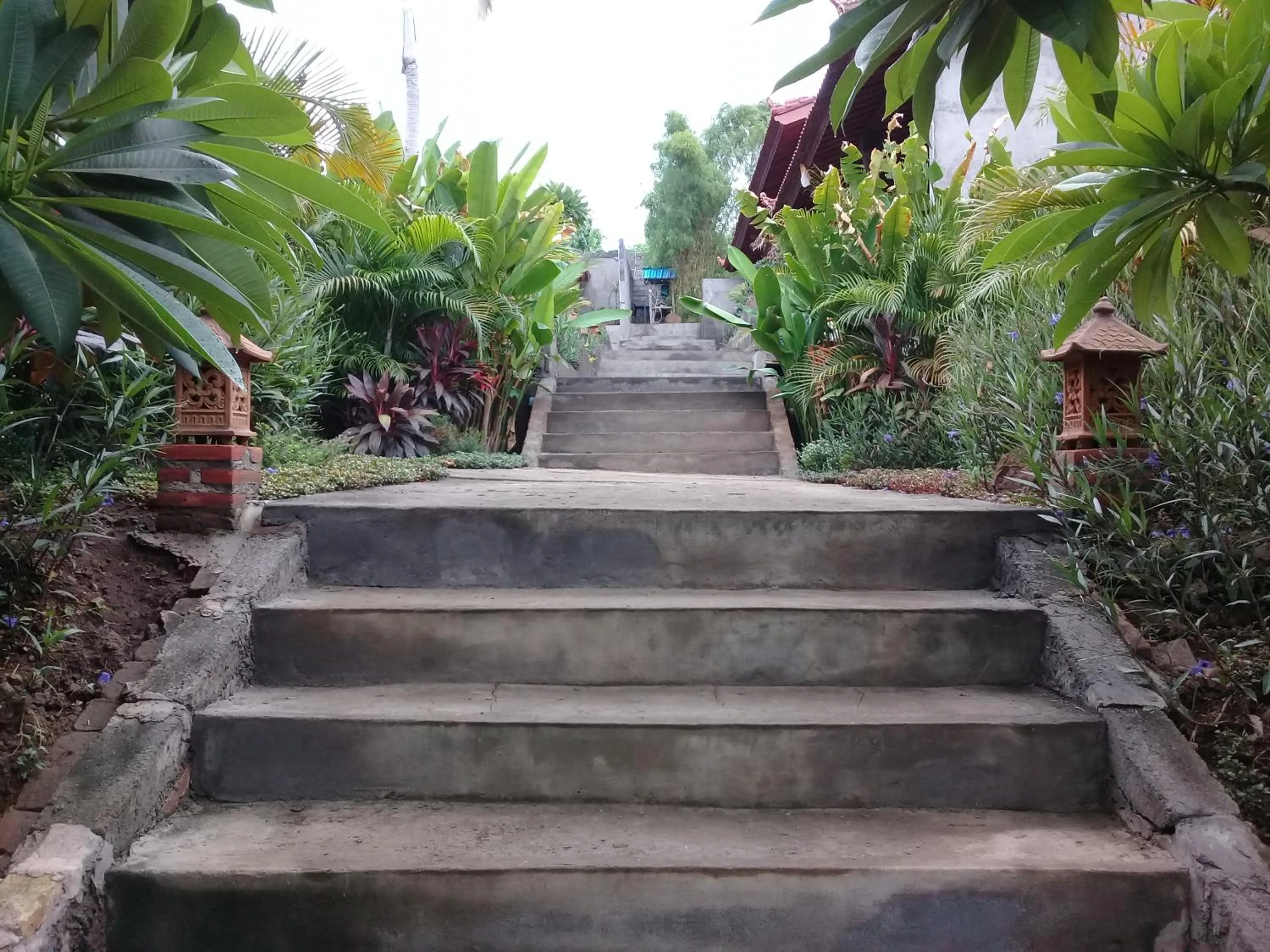 Facade/entrance in Eliska Sari Bungalows Sumberkima