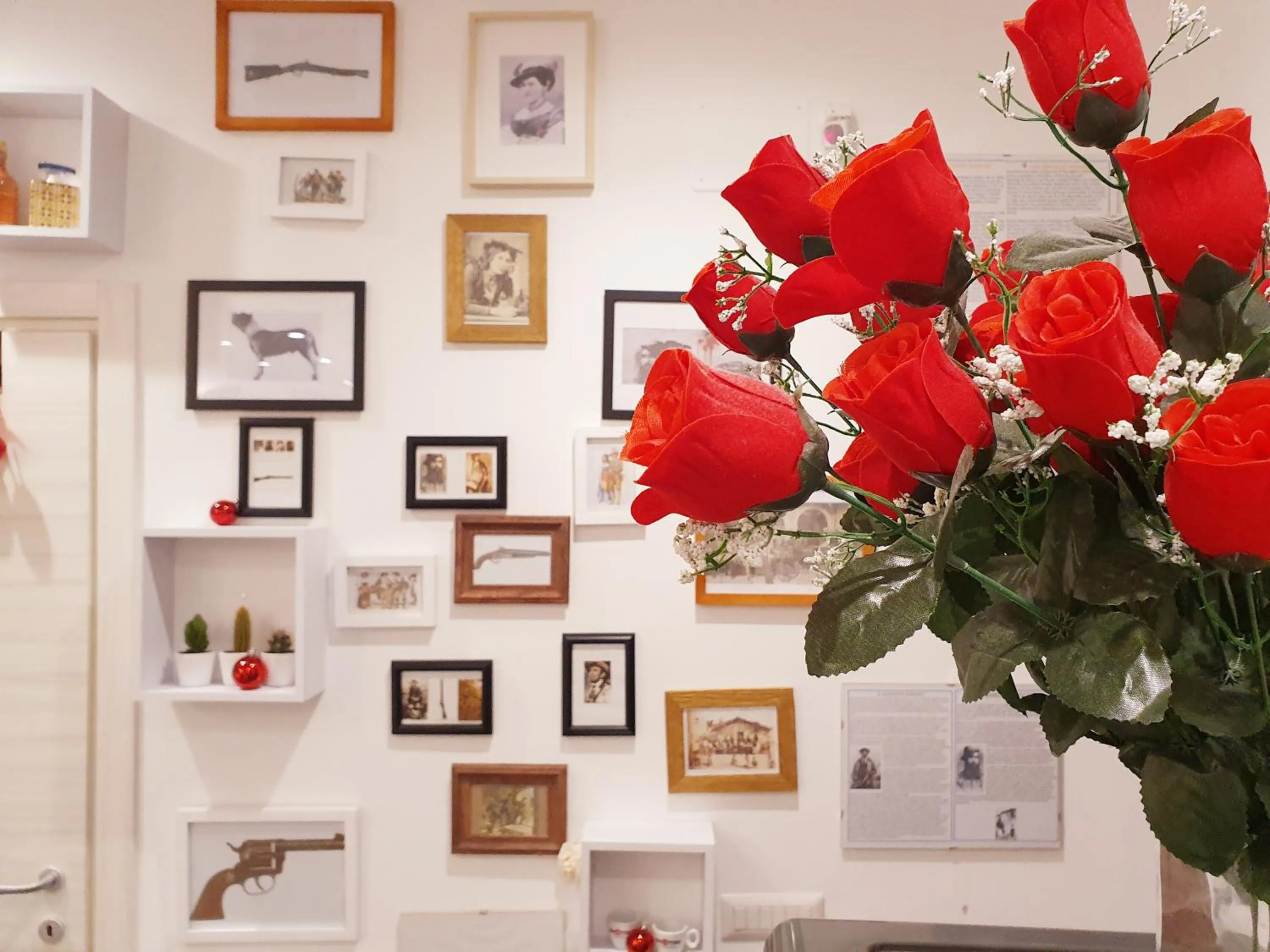 Decorative detail in Quattro Briganti