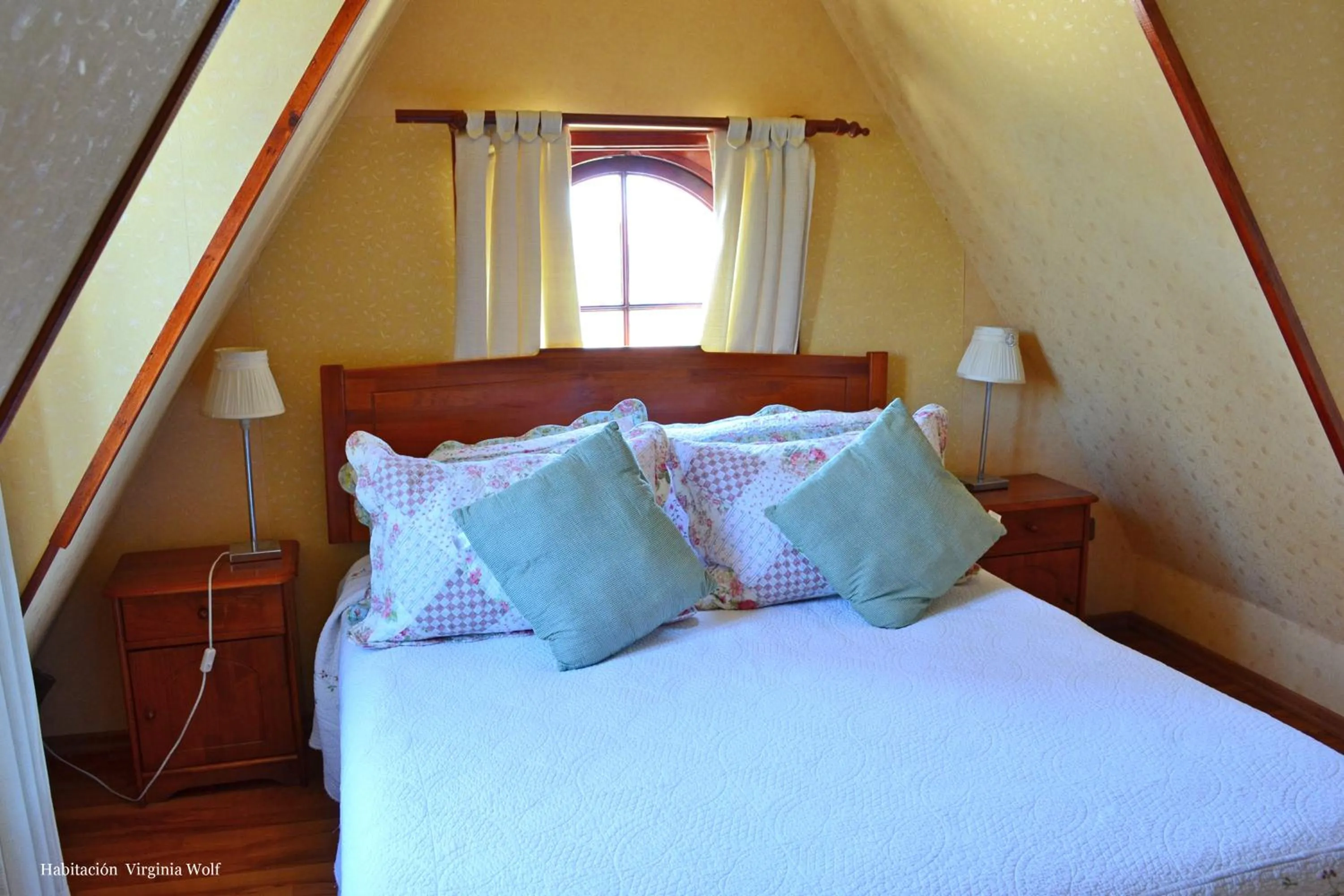 Bedroom, Bed in Hotel Brighton