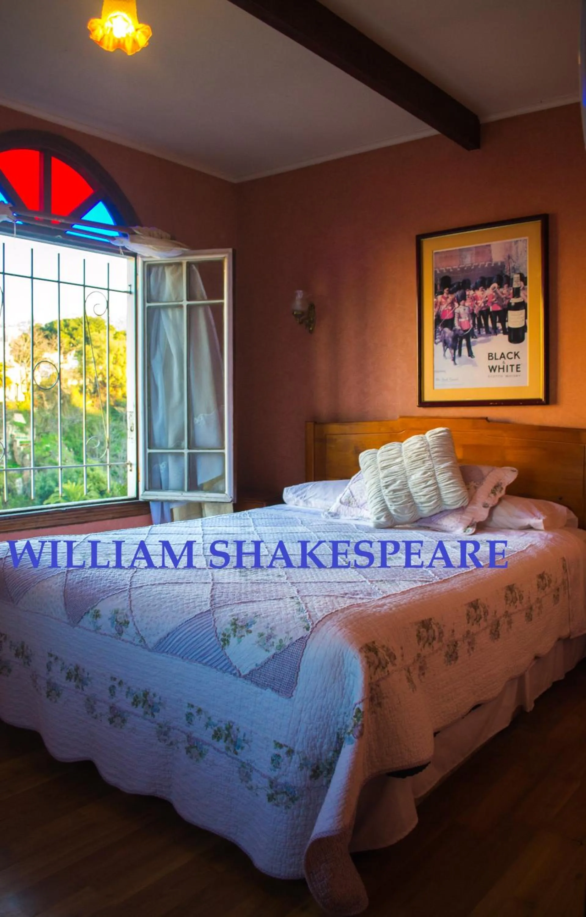 Bed in Hotel Brighton