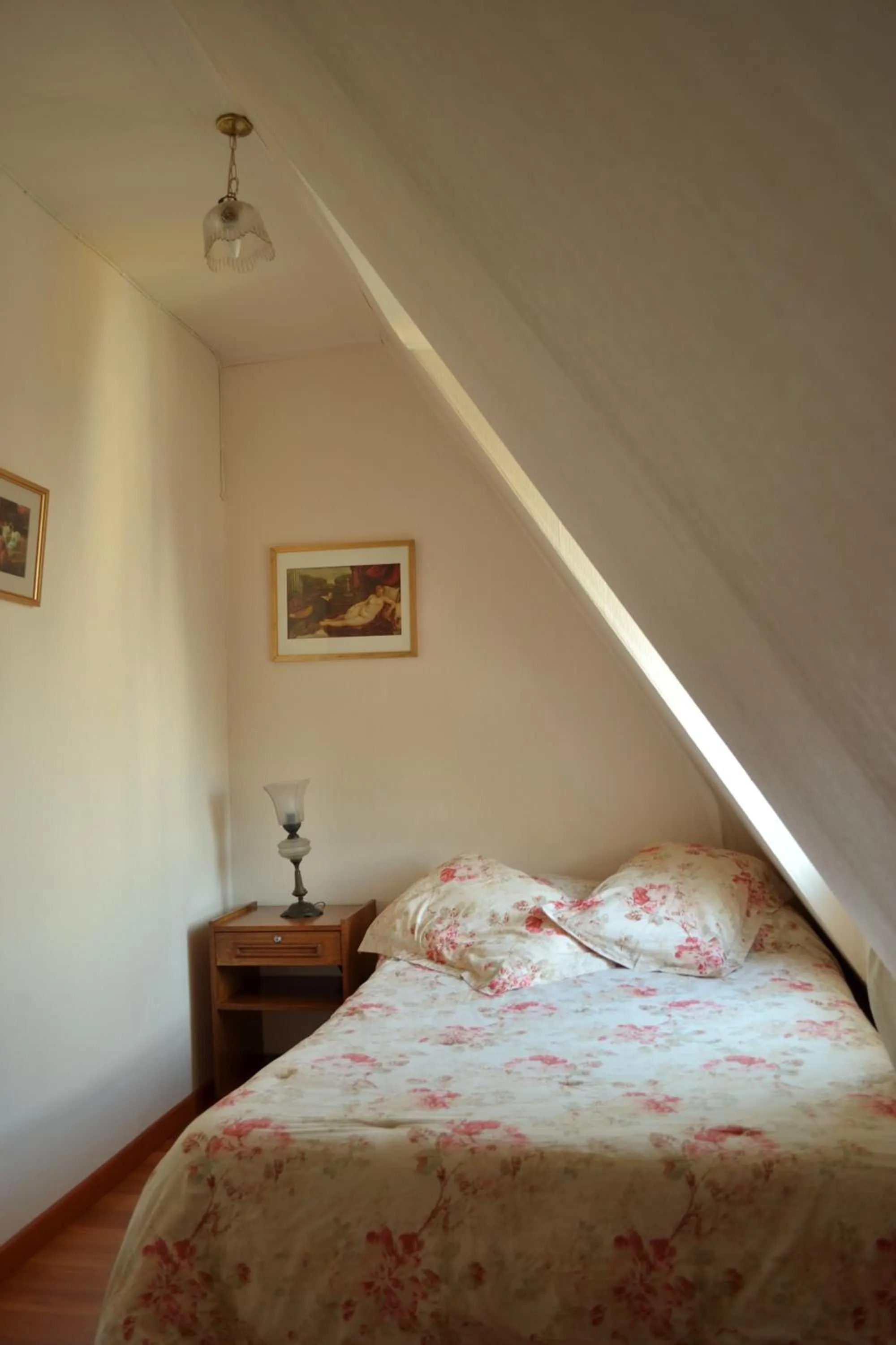 Bed in Hotel Brighton