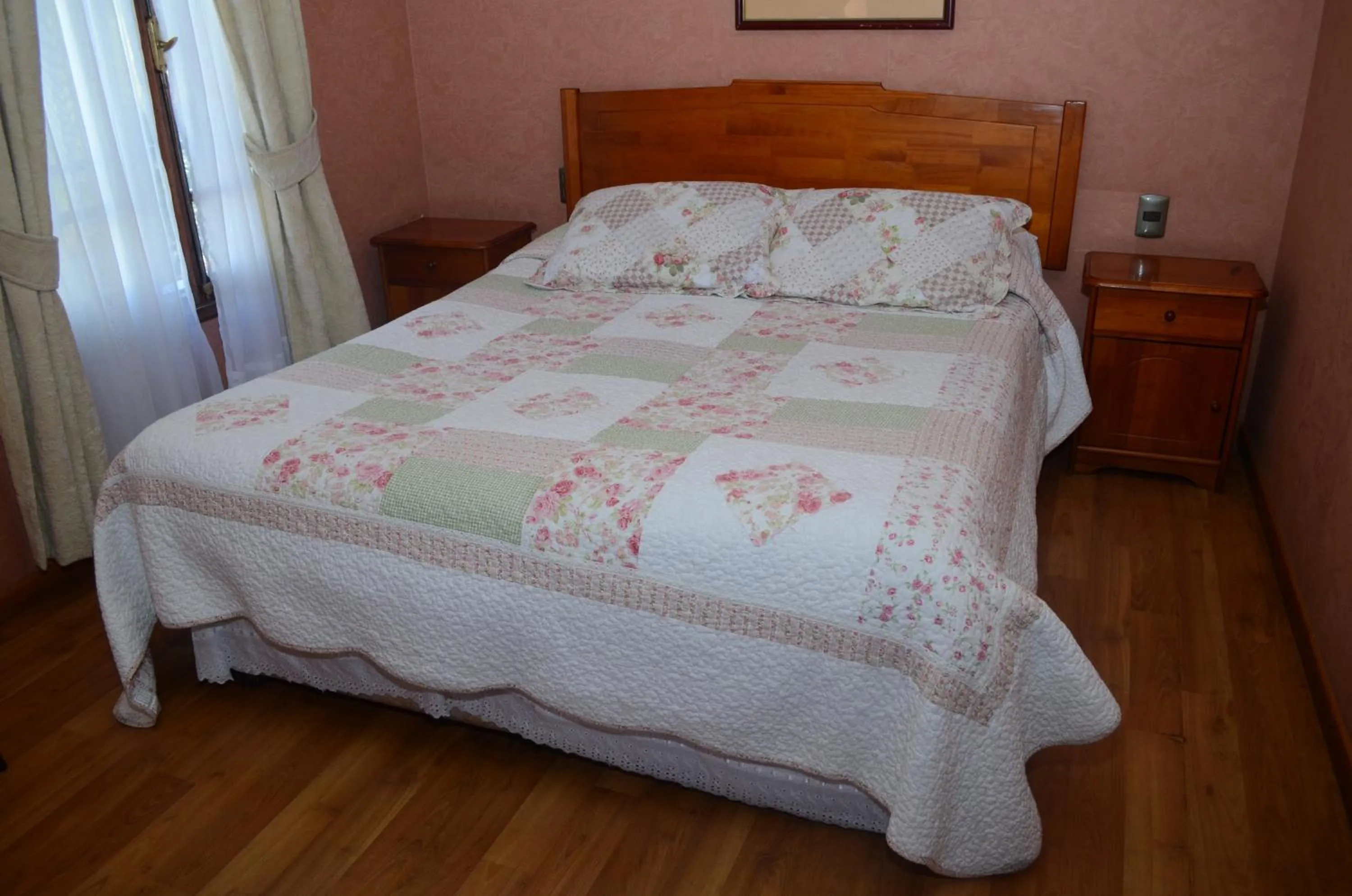 Bedroom, Bed in Hotel Brighton