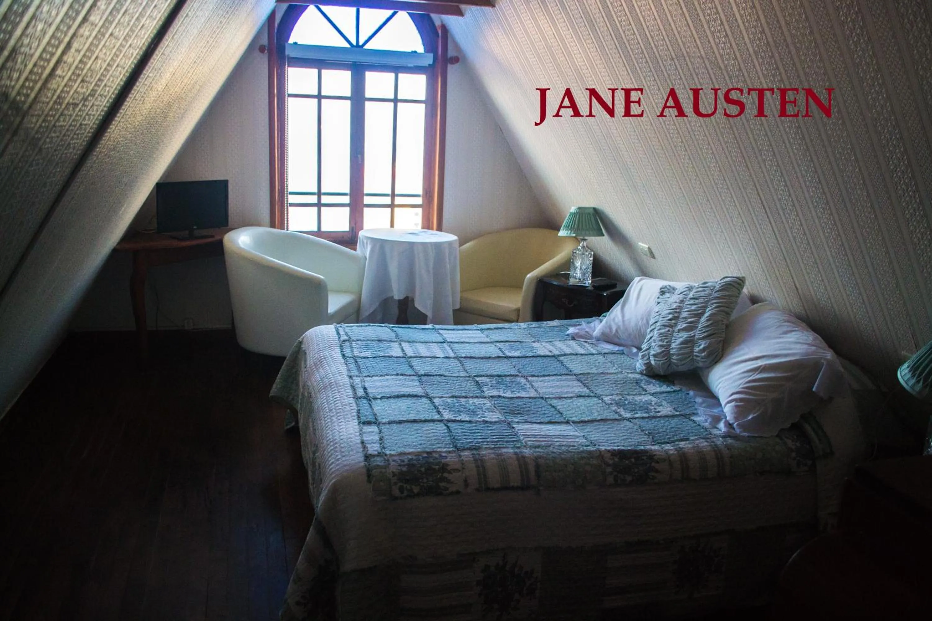 Bed in Hotel Brighton