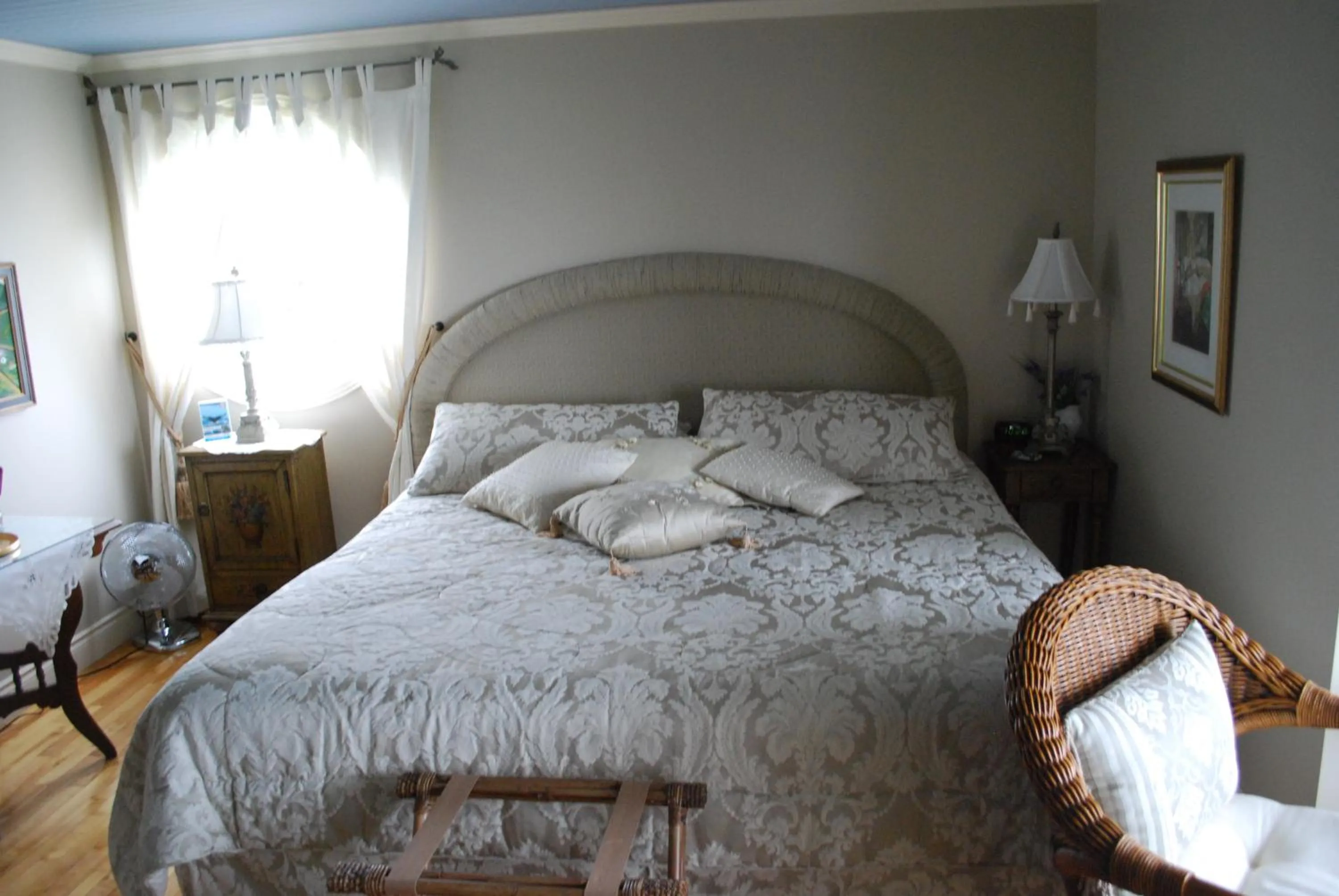 Bedroom, Bed in Maison Victoria
