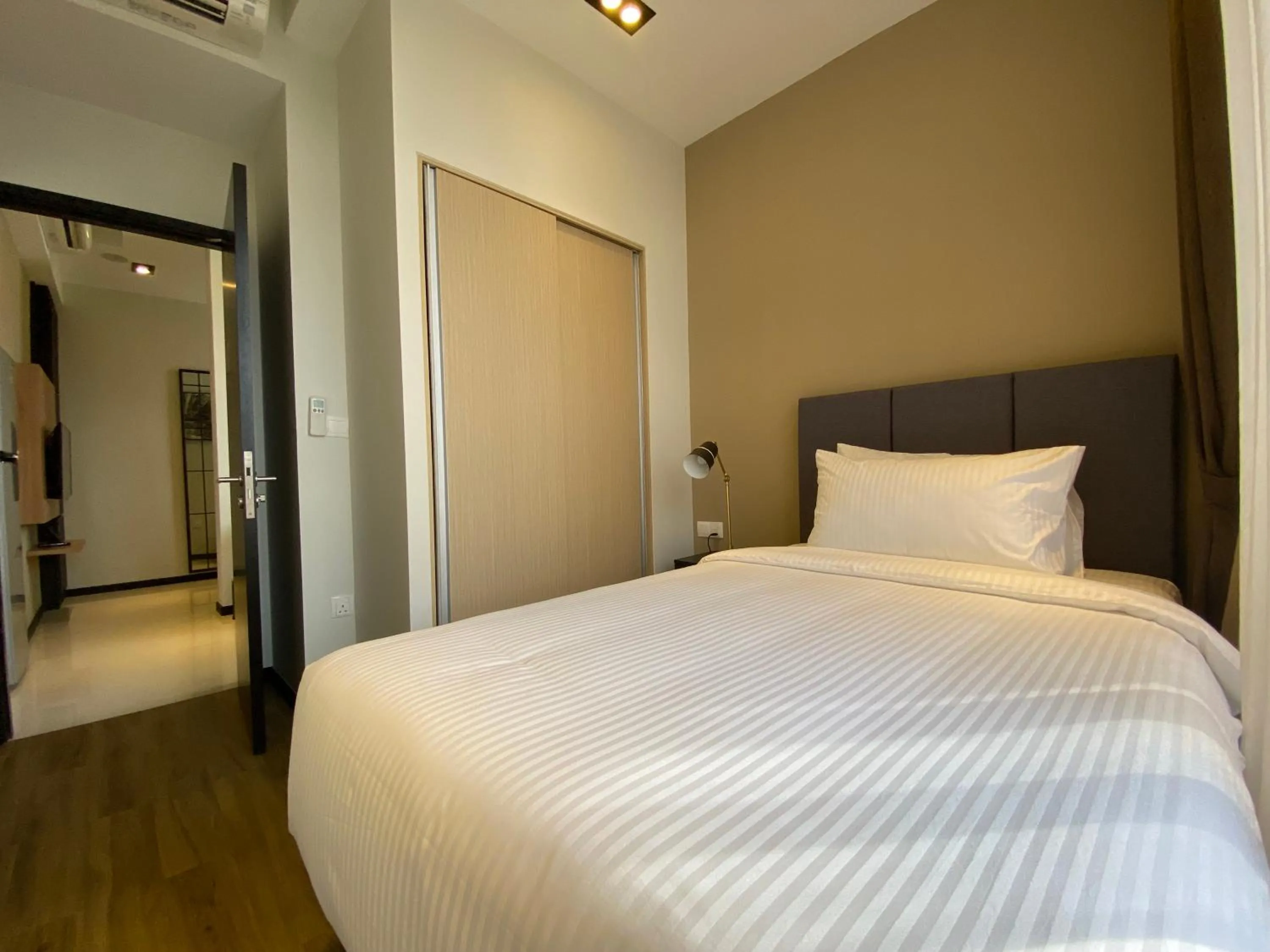 Bedroom in Momentus Serviced Residences Novena