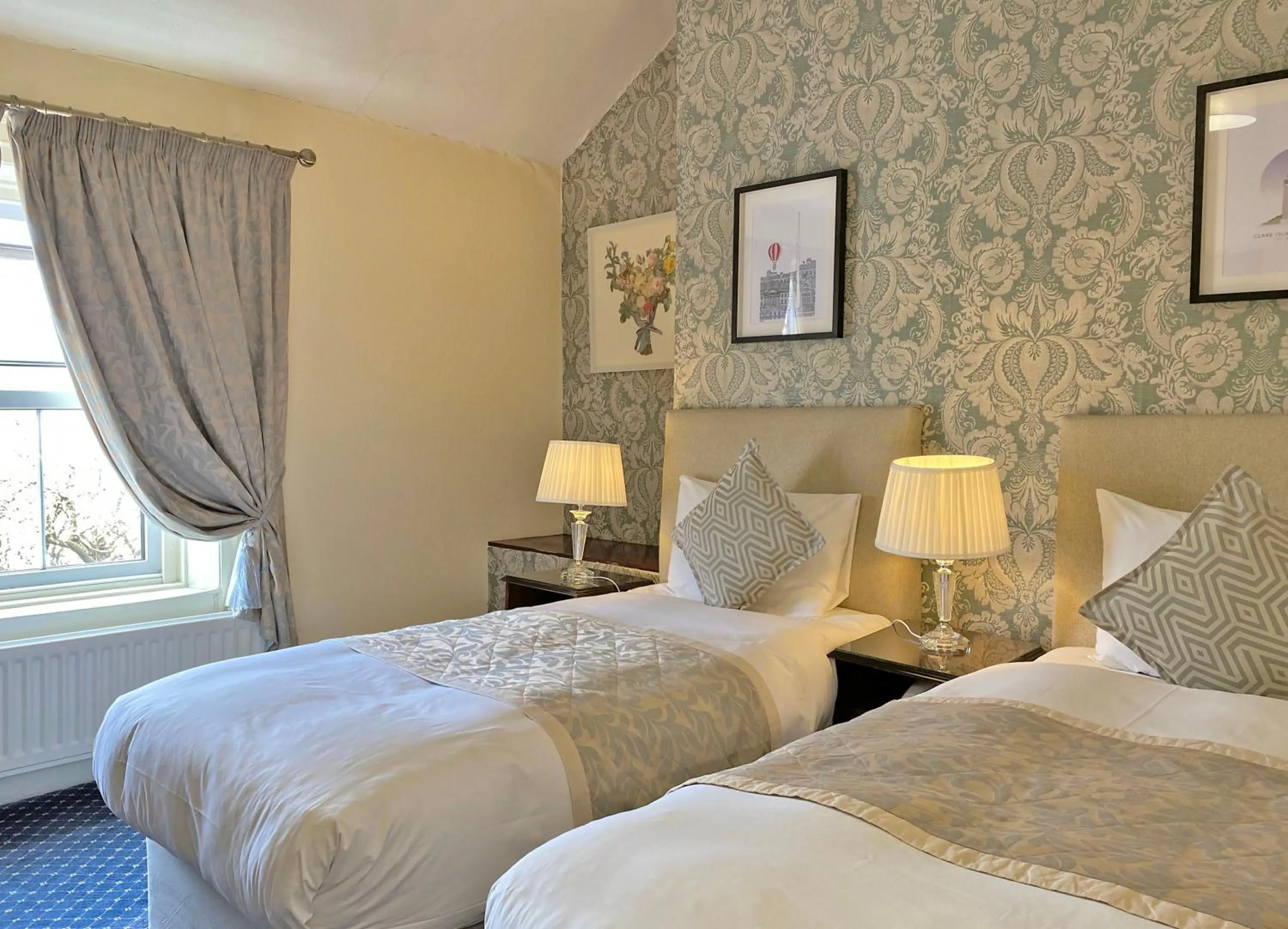 Bed in Fitzwilliam Townhouse