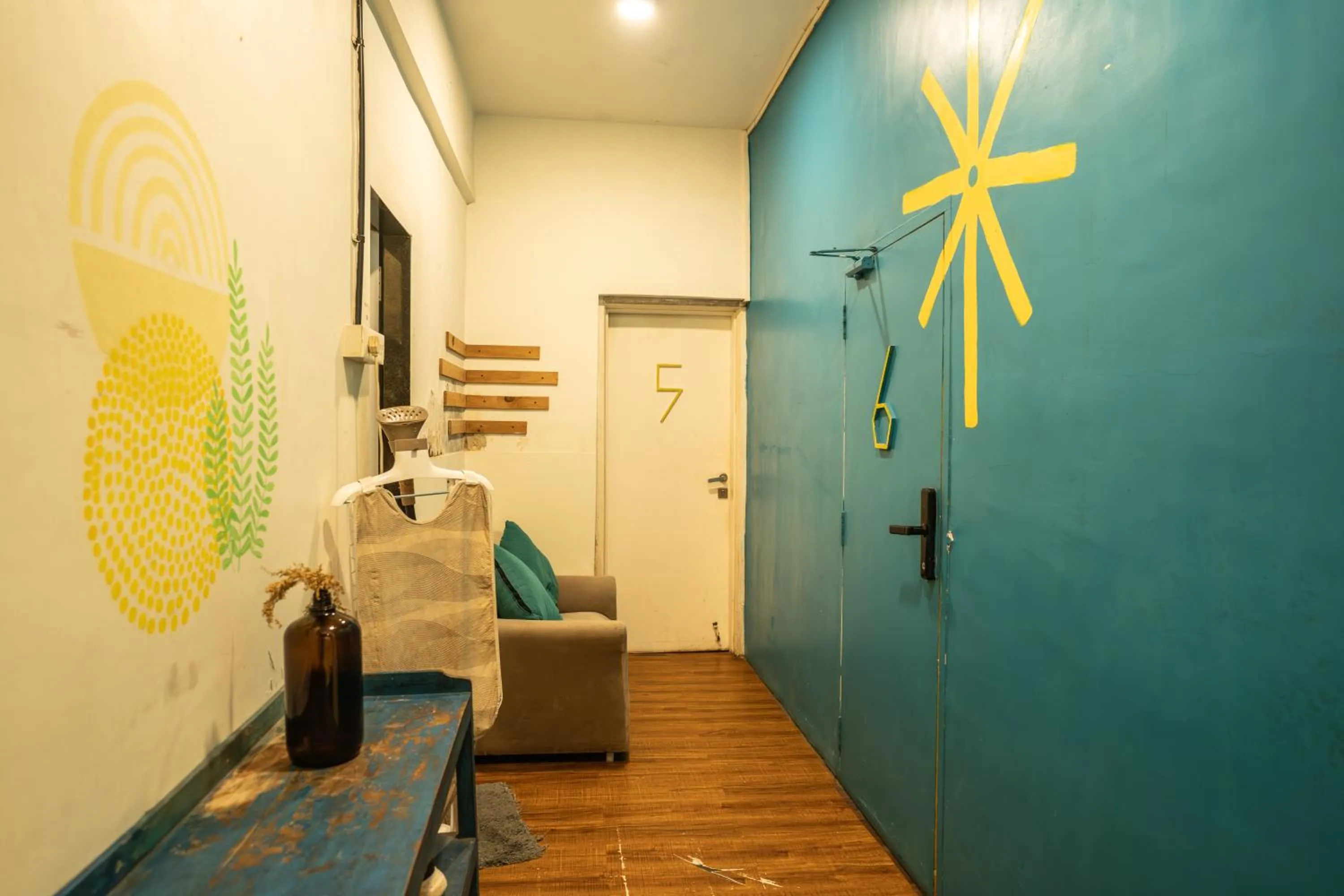 Lobby or reception in Locomo Hostel OG - Stay Work Eat