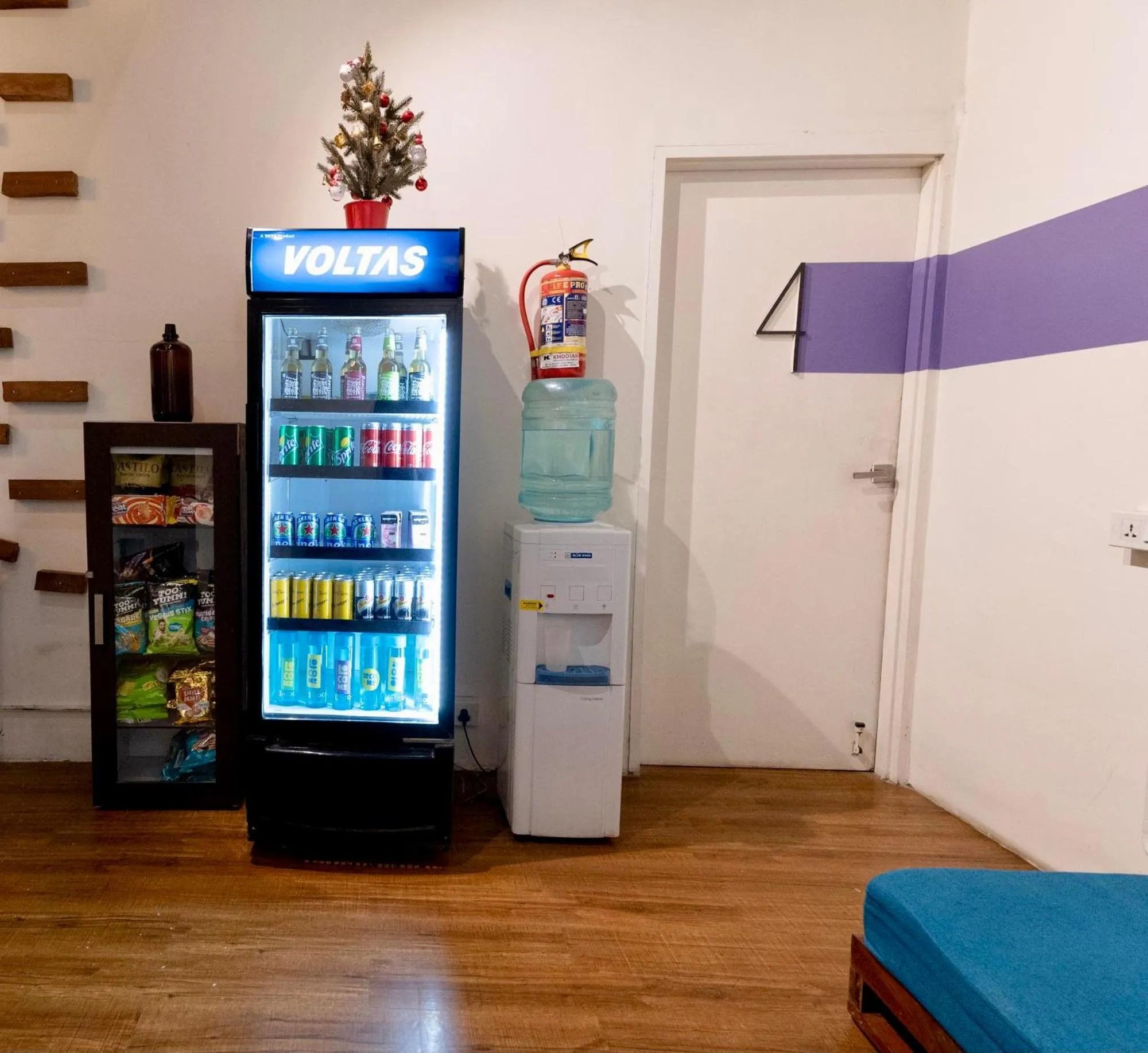 Lobby or reception in Locomo Hostel OG - Stay Work Eat