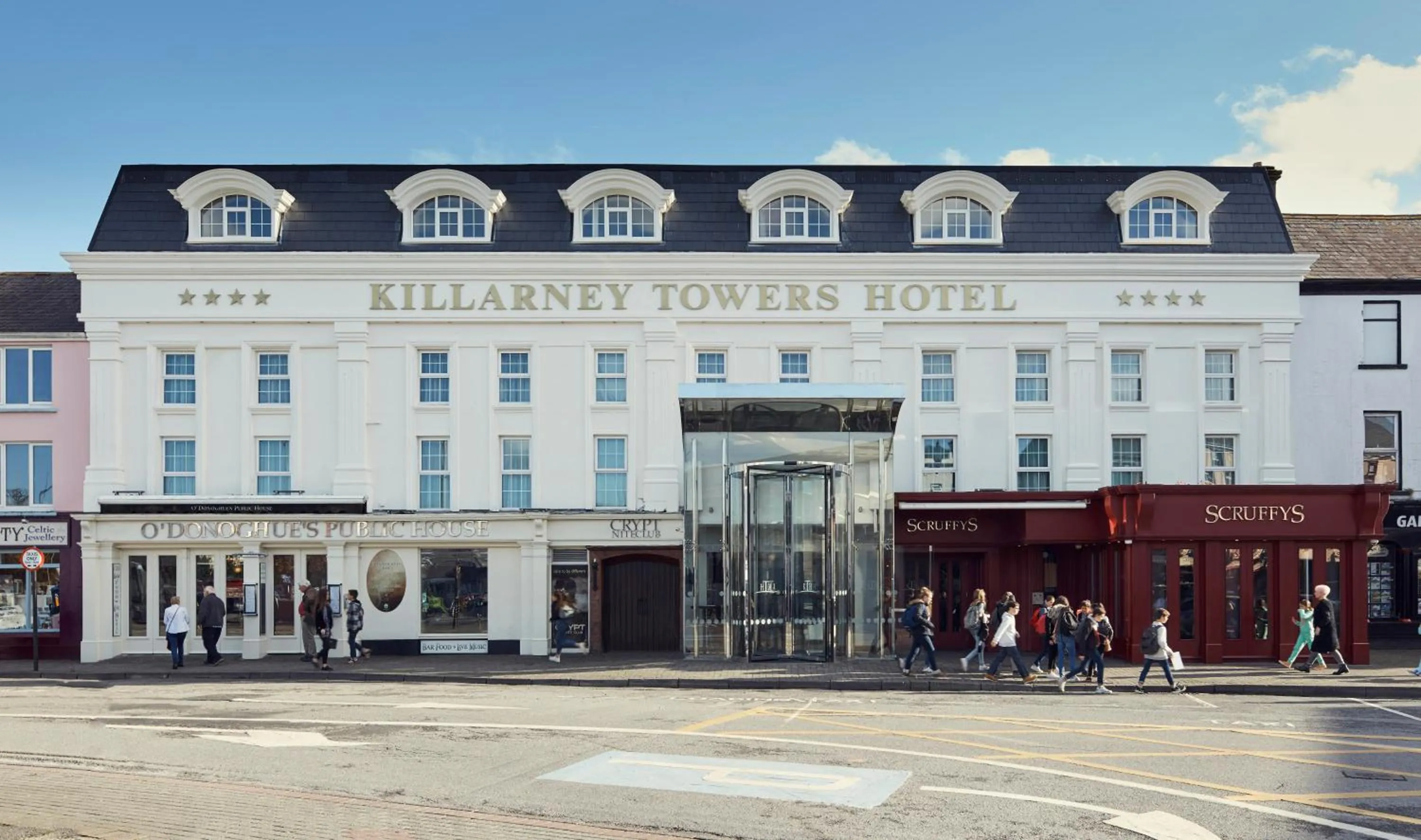 Restaurant/places to eat in Killarney Towers Hotel & Leisure Centre