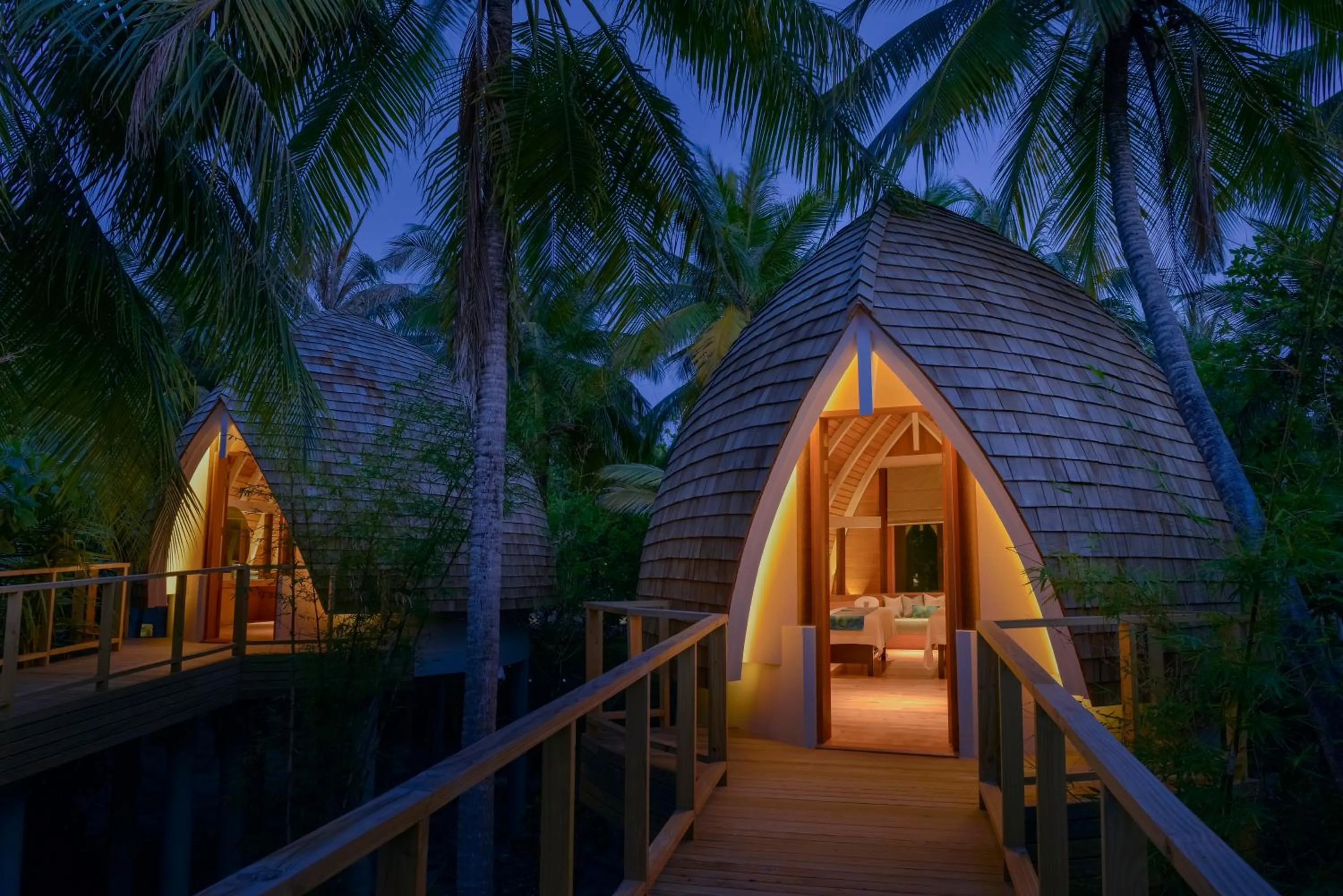 Night in Emerald Faarufushi Resort & Spa - Deluxe All Inclusive