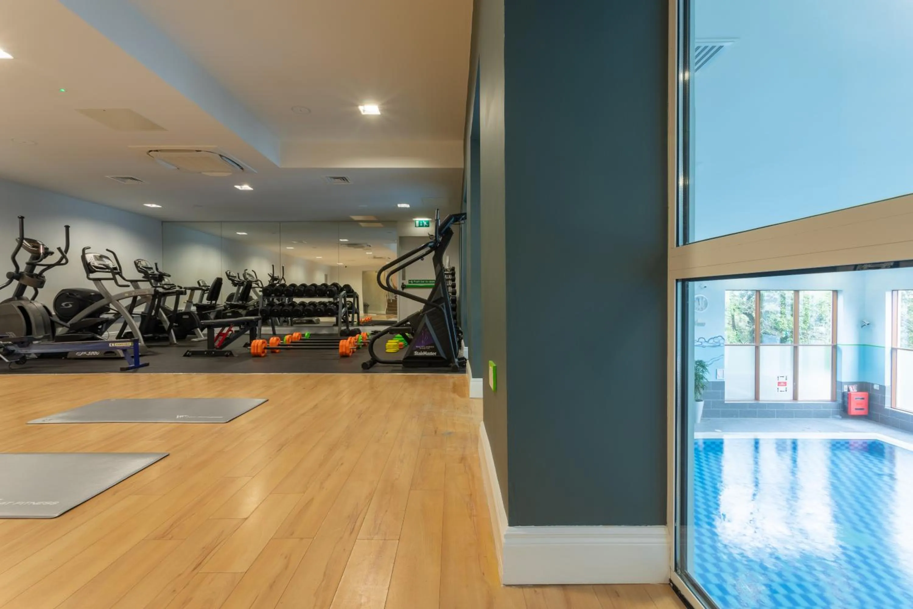 Fitness centre/facilities in McWilliam Park Hotel