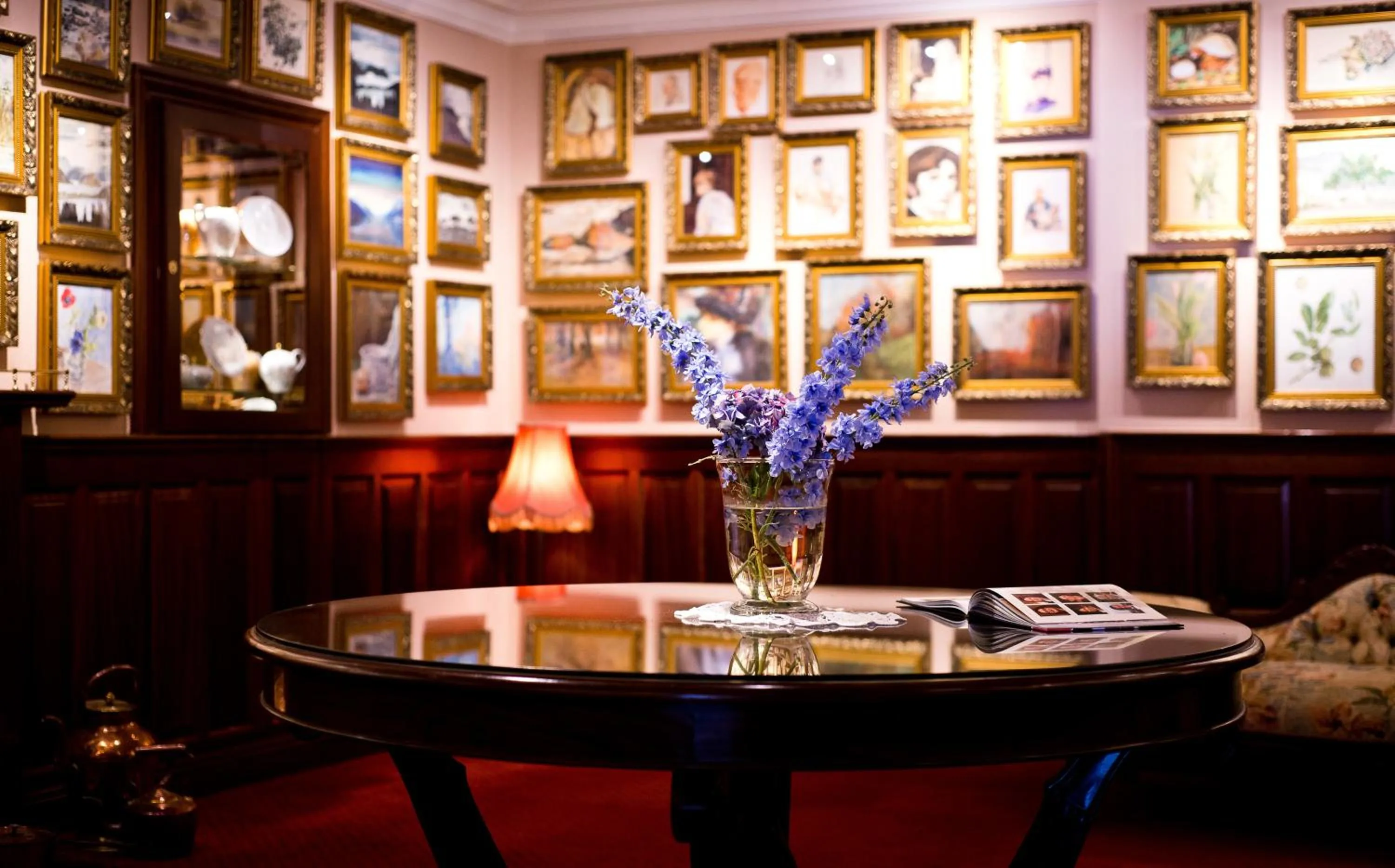 Lounge or bar in Harvey's Point