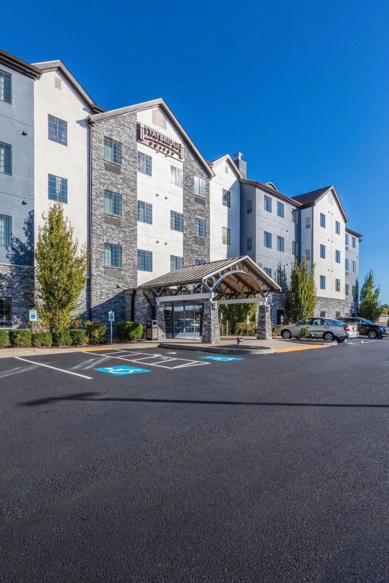 Property building in Staybridge Suites Mt Juliet - Nashville Area by IHG