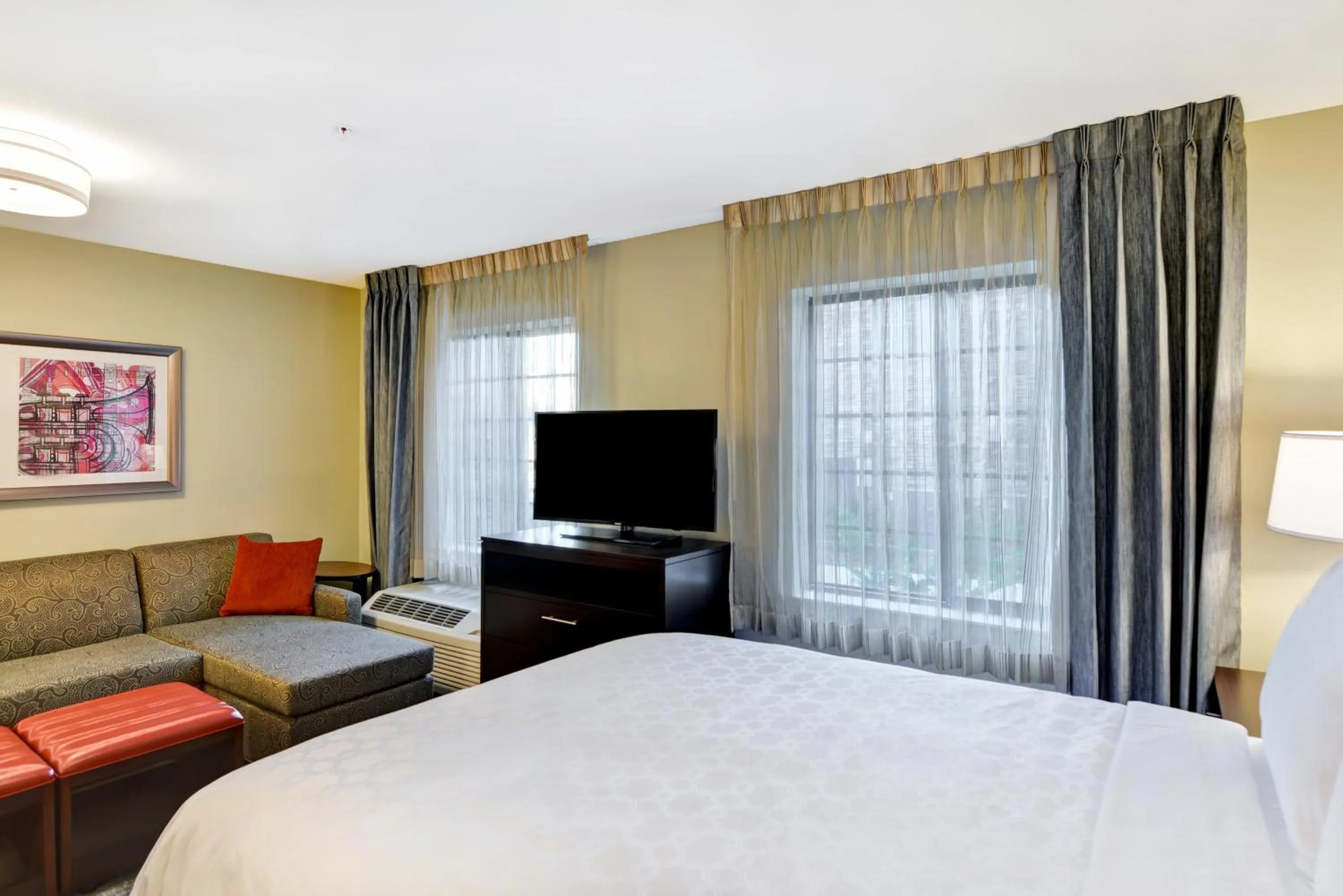 Photo of the whole room, Bed in Staybridge Suites Mt Juliet - Nashville Area by IHG