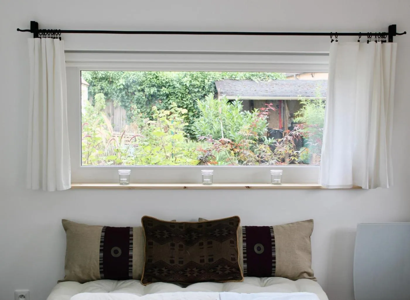 Decorative detail in Le Chemin du Village